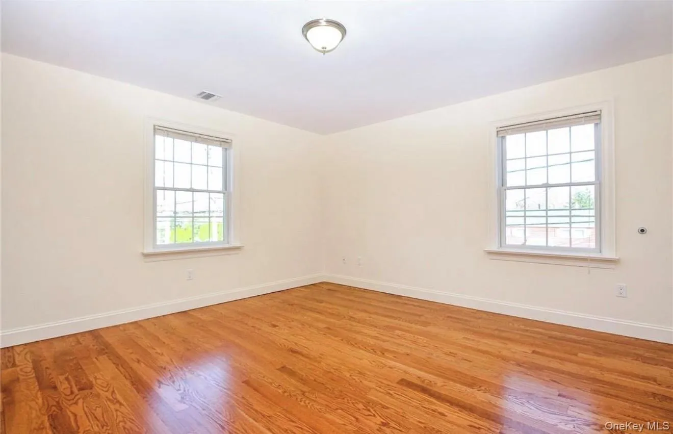 114 Oak Street, Harrison, NY, 4 Bedrooms Bedrooms, 10 Rooms Rooms,3 BathroomsBathrooms,Residential Lease,For Rent,Oak,0,997950 114 Oak Street, Harrison, NY, 4 Bedrooms Bedrooms, 10 Rooms Rooms,3 BathroomsBathrooms,Residential Lease,For Rent,Oak,0,997950