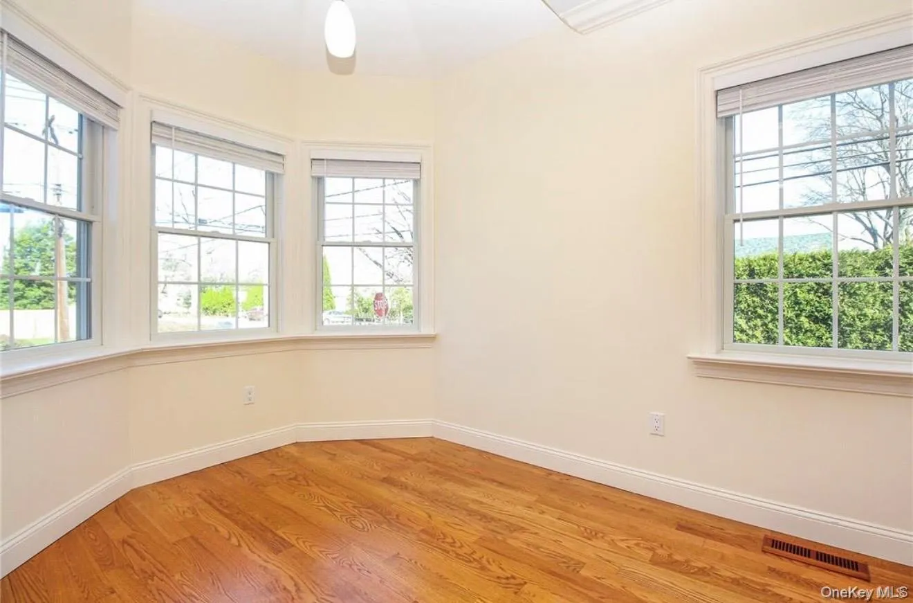 114 Oak Street, Harrison, NY, 4 Bedrooms Bedrooms, 10 Rooms Rooms,3 BathroomsBathrooms,Residential Lease,For Rent,Oak,0,997950 114 Oak Street, Harrison, NY, 4 Bedrooms Bedrooms, 10 Rooms Rooms,3 BathroomsBathrooms,Residential Lease,For Rent,Oak,0,997950