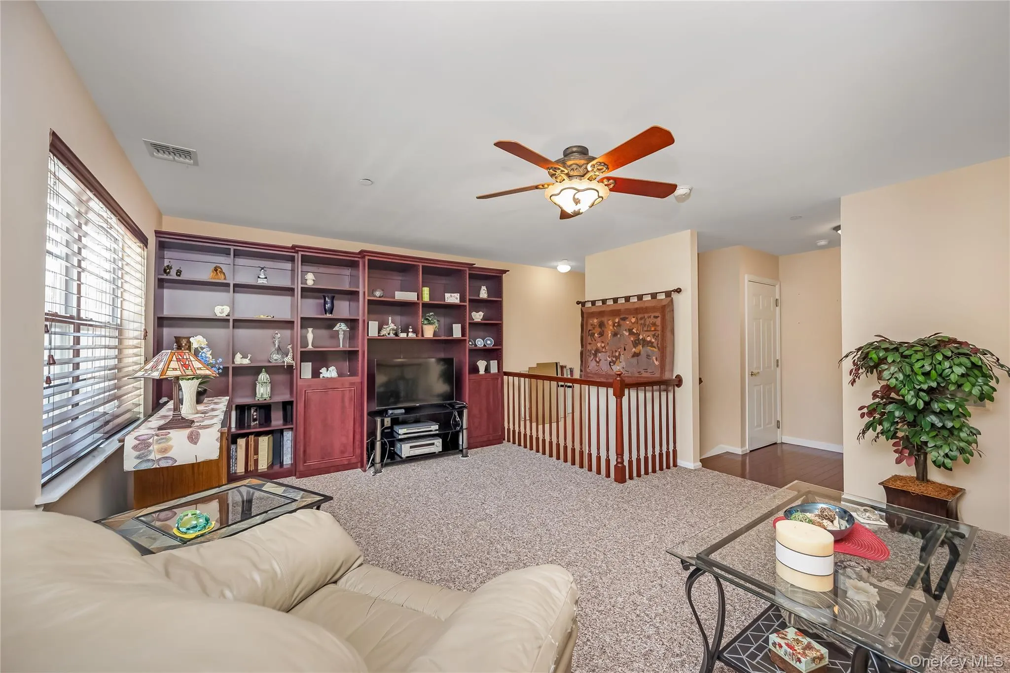 8 Hannah Lane, Brookhaven, NY, 2 Bedrooms Bedrooms, 5 Rooms Rooms,2 BathroomsBathrooms,Residential,For Rent,Hannah,0,KEY997956 8 Hannah Lane, Brookhaven, NY, 2 Bedrooms Bedrooms, 5 Rooms Rooms,2 BathroomsBathrooms,Residential,For Rent,Hannah,0,KEY997956
