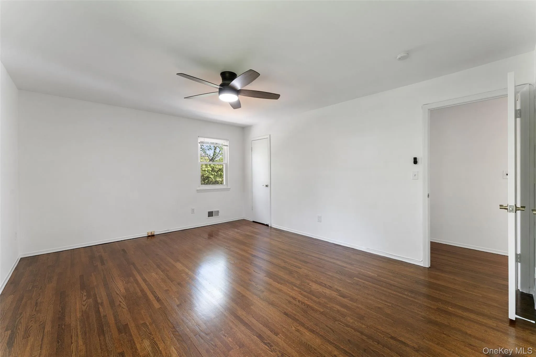 25 Saxon Woods Road, Scarsdale, NY, 4 Bedrooms Bedrooms, 7 Rooms Rooms,2 BathroomsBathrooms,Residential Lease,For Rent,Saxon Woods,0,997960 25 Saxon Woods Road, Scarsdale, NY, 4 Bedrooms Bedrooms, 7 Rooms Rooms,2 BathroomsBathrooms,Residential Lease,For Rent,Saxon Woods,0,997960