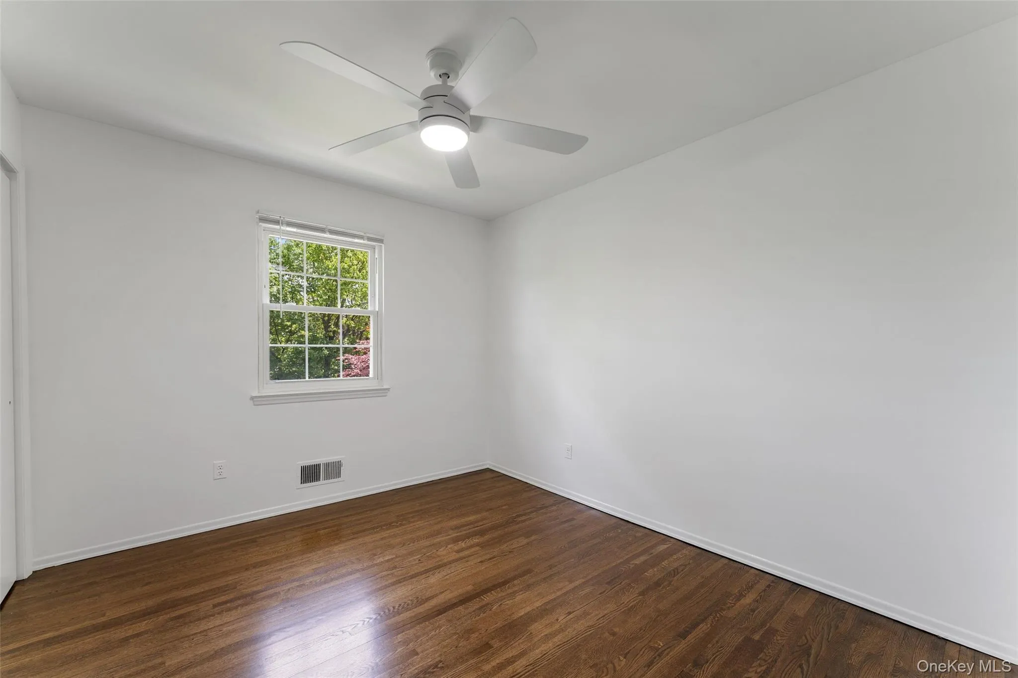 25 Saxon Woods Road, Scarsdale, NY, 4 Bedrooms Bedrooms, 7 Rooms Rooms,2 BathroomsBathrooms,Residential Lease,For Rent,Saxon Woods,0,997960 25 Saxon Woods Road, Scarsdale, NY, 4 Bedrooms Bedrooms, 7 Rooms Rooms,2 BathroomsBathrooms,Residential Lease,For Rent,Saxon Woods,0,997960