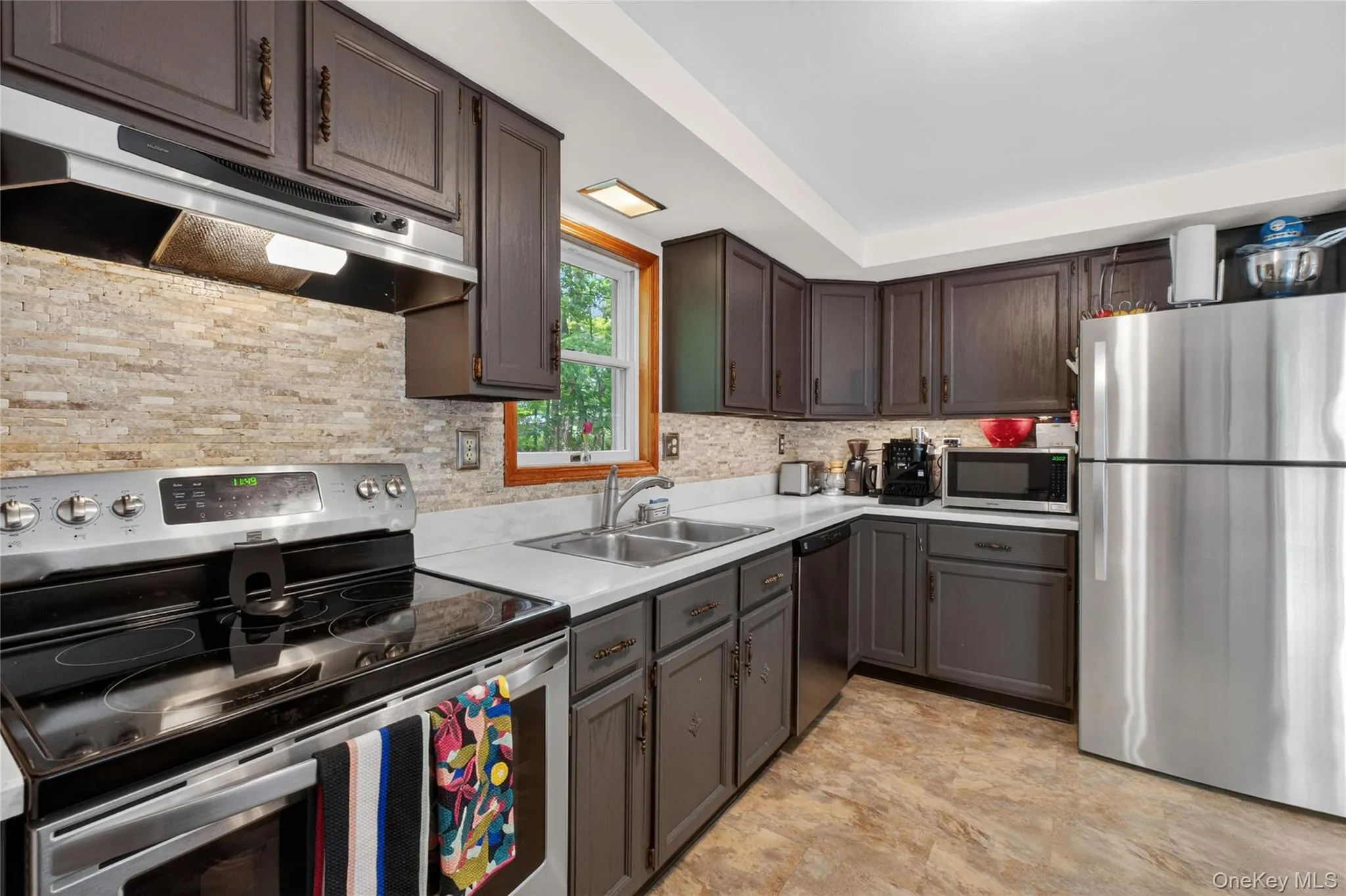 127 Belvedere Road, Beacon, NY, 3 Bedrooms Bedrooms, 6 Rooms Rooms,2 BathroomsBathrooms,Residential,For Rent,Belvedere,0,997961 127 Belvedere Road, Beacon, NY, 3 Bedrooms Bedrooms, 6 Rooms Rooms,2 BathroomsBathrooms,Residential,For Rent,Belvedere,0,997961