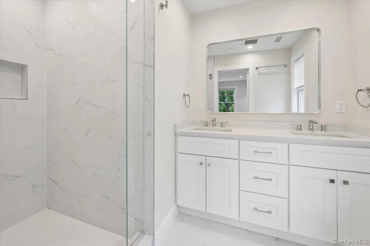 89 Crystal Street, Harrison, NY, 3 Bedrooms Bedrooms, 5 Rooms Rooms,2 BathroomsBathrooms,Residential Lease,For Rent,Crystal,0,997963 89 Crystal Street, Harrison, NY, 3 Bedrooms Bedrooms, 5 Rooms Rooms,2 BathroomsBathrooms,Residential Lease,For Rent,Crystal,0,997963