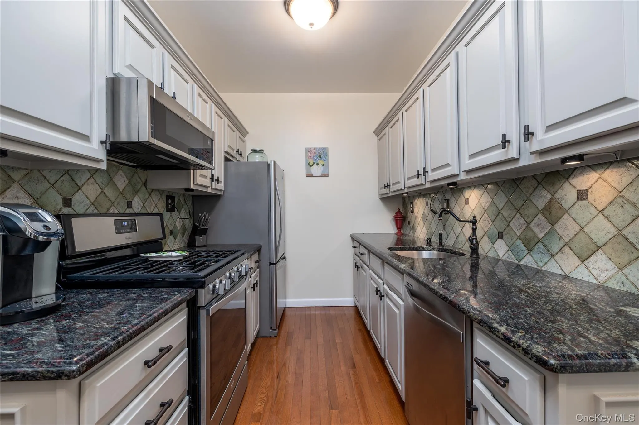 12 Hempstead Avenue, Hempstead, NY, 1 Bedroom Bedrooms, 3 Rooms Rooms,1 BathroomBathrooms,Residential Lease,For Rent,Hempstead,0,997970 12 Hempstead Avenue, Hempstead, NY, 1 Bedroom Bedrooms, 3 Rooms Rooms,1 BathroomBathrooms,Residential Lease,For Rent,Hempstead,0,997970