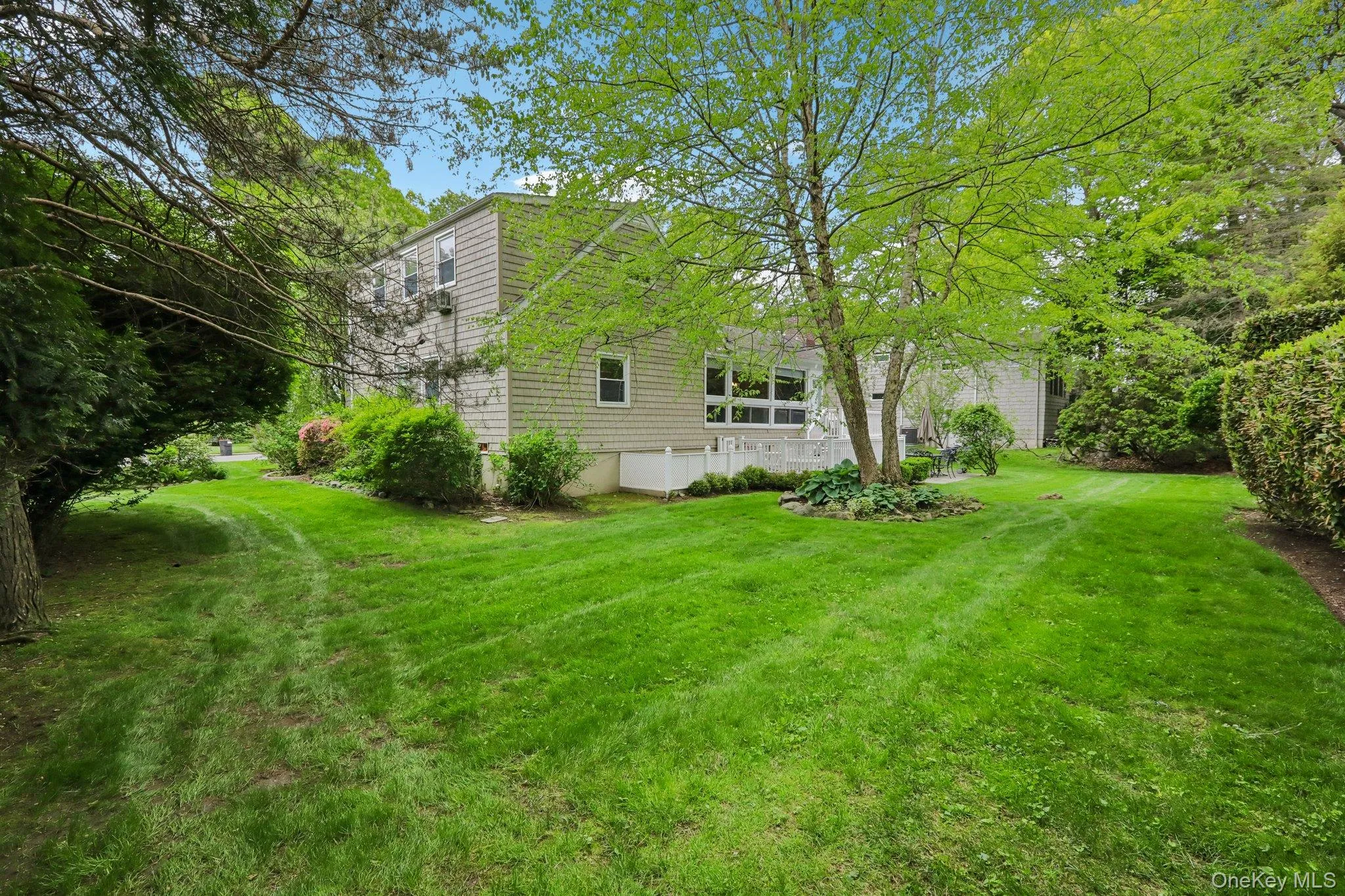 22 Stony Run, New Rochelle, NY, 4 Bedrooms Bedrooms, 8 Rooms Rooms,3 BathroomsBathrooms,Residential,For Rent,Stony,0,997971 22 Stony Run, New Rochelle, NY, 4 Bedrooms Bedrooms, 8 Rooms Rooms,3 BathroomsBathrooms,Residential,For Rent,Stony,0,997971