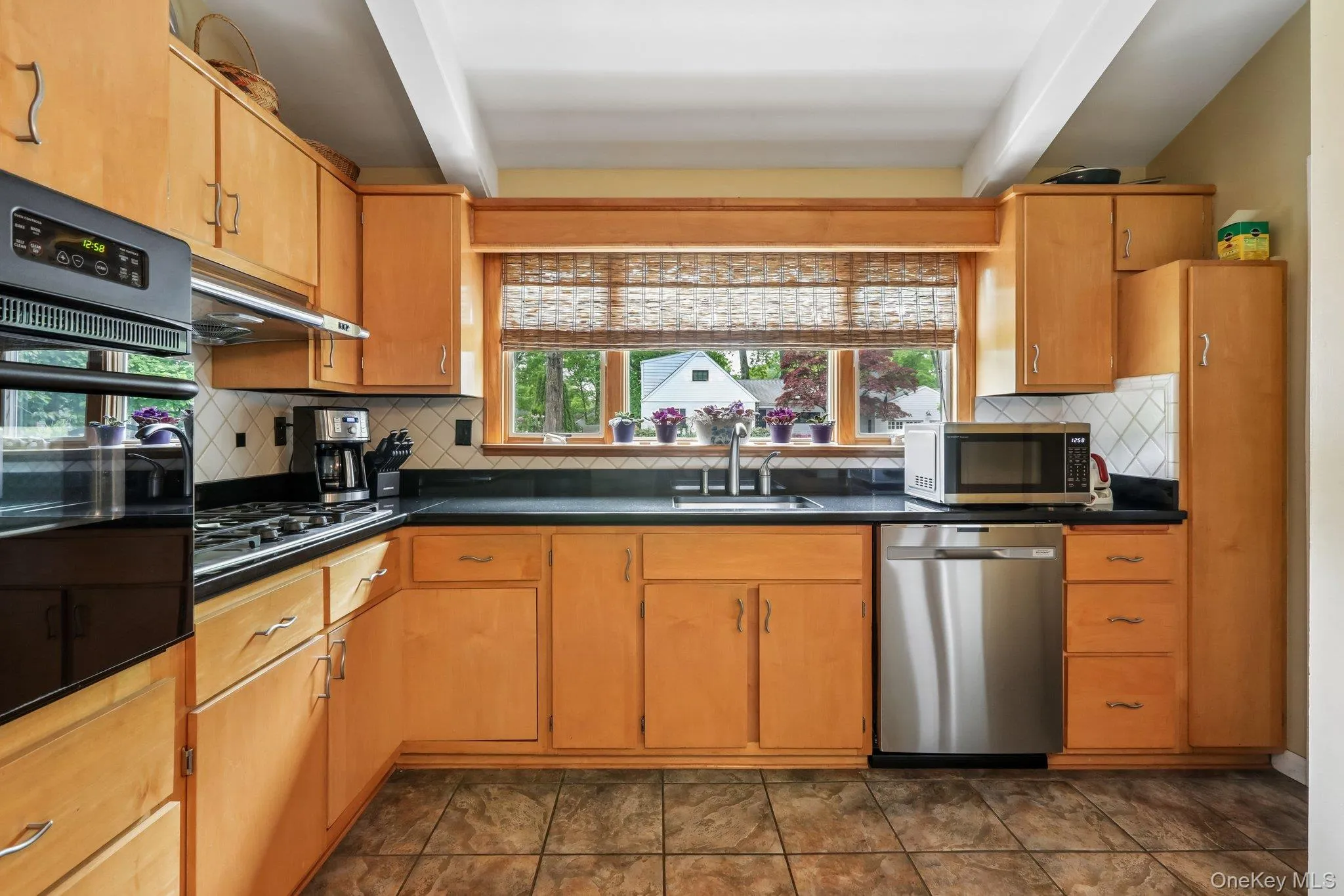 22 Stony Run, New Rochelle, NY, 4 Bedrooms Bedrooms, 8 Rooms Rooms,3 BathroomsBathrooms,Residential,For Rent,Stony,0,997971 22 Stony Run, New Rochelle, NY, 4 Bedrooms Bedrooms, 8 Rooms Rooms,3 BathroomsBathrooms,Residential,For Rent,Stony,0,997971