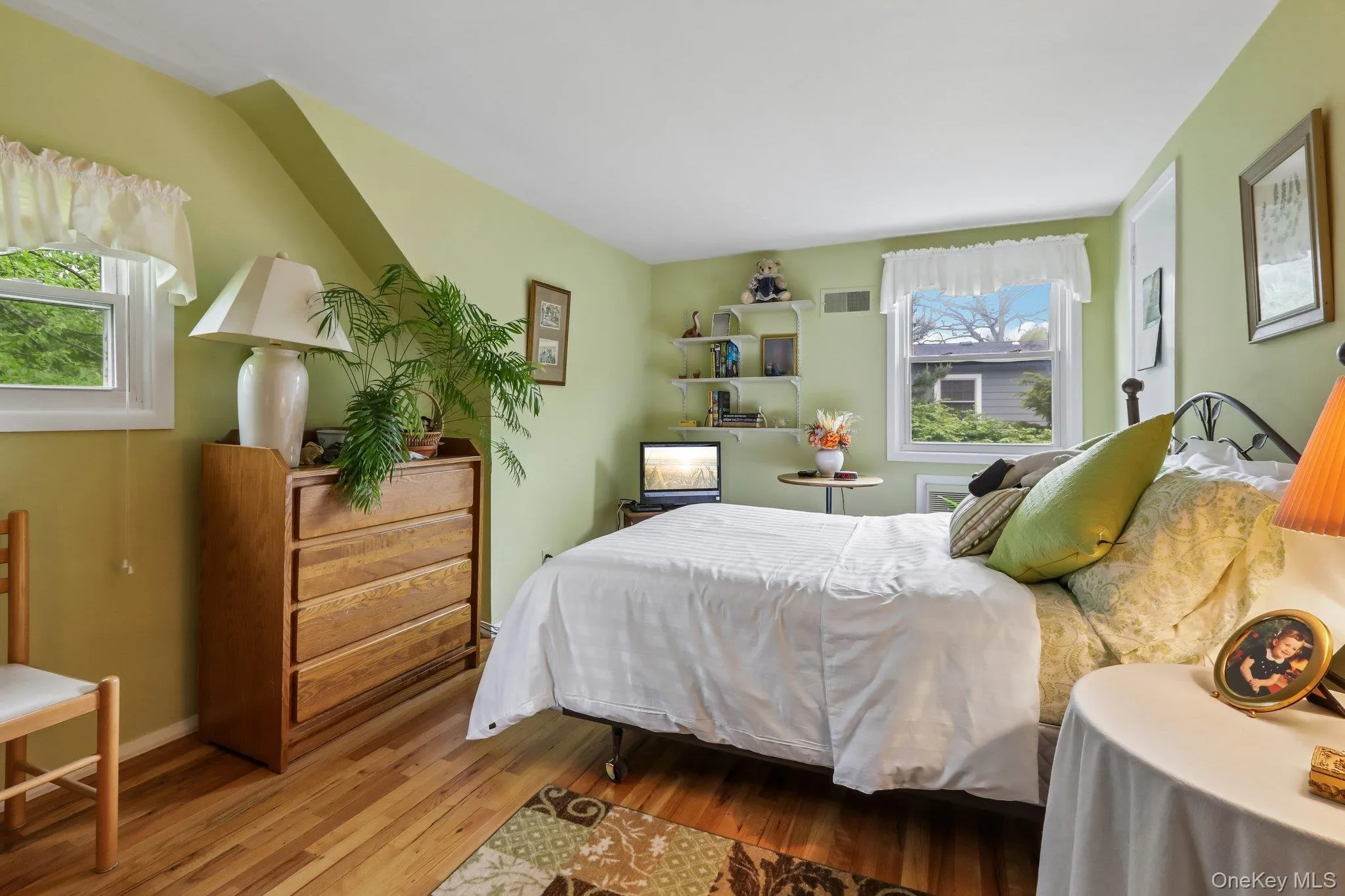 22 Stony Run, New Rochelle, NY, 4 Bedrooms Bedrooms, 8 Rooms Rooms,3 BathroomsBathrooms,Residential,For Rent,Stony,0,997971 22 Stony Run, New Rochelle, NY, 4 Bedrooms Bedrooms, 8 Rooms Rooms,3 BathroomsBathrooms,Residential,For Rent,Stony,0,997971