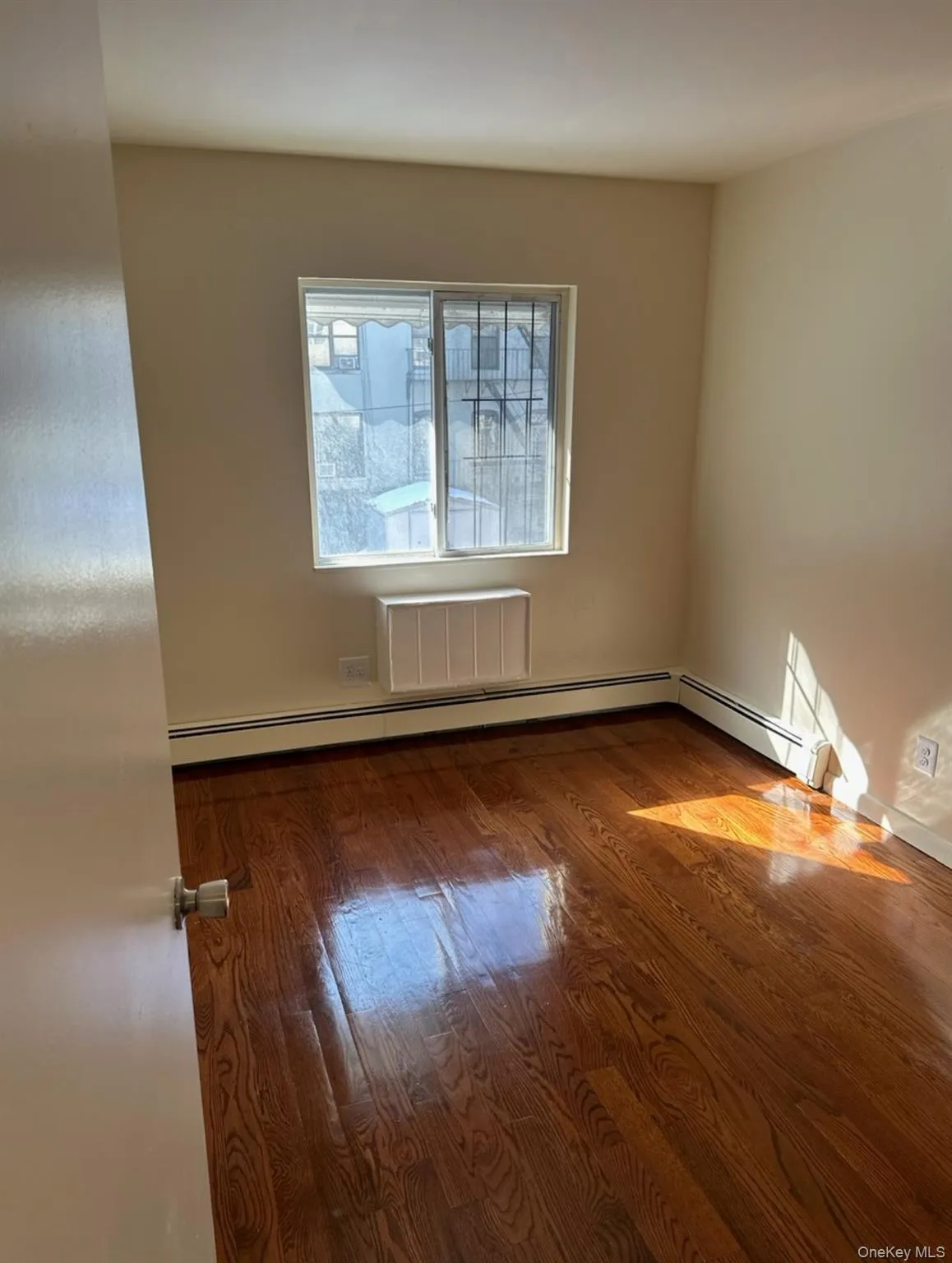 858 175th Street, New York, NY, 3 Bedrooms Bedrooms, 6 Rooms Rooms,1 BathroomBathrooms,Residential Lease,For Rent,175th,0,997975 858 175th Street, New York, NY, 3 Bedrooms Bedrooms, 6 Rooms Rooms,1 BathroomBathrooms,Residential Lease,For Rent,175th,0,997975