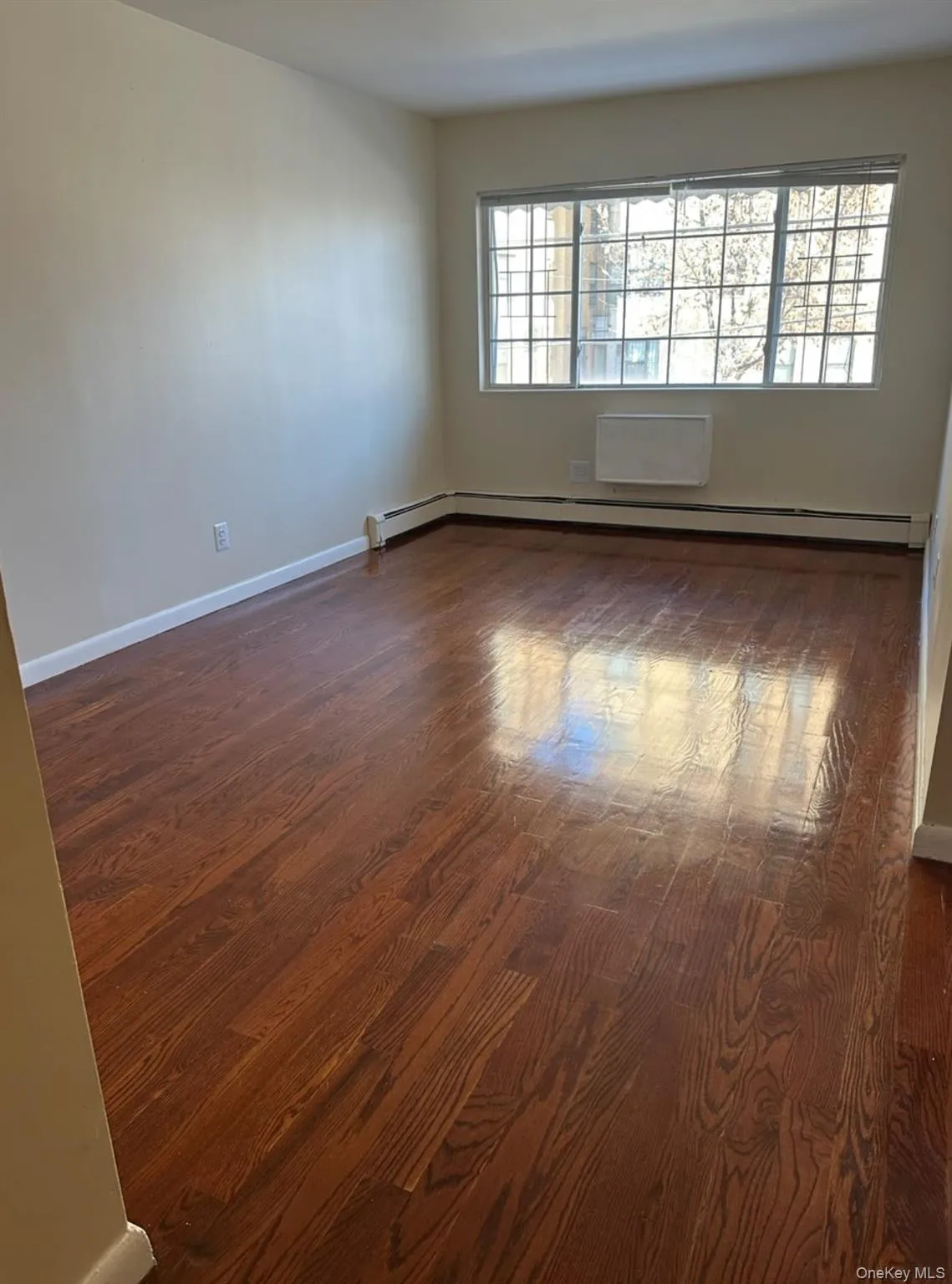 858 175th Street, New York, NY, 3 Bedrooms Bedrooms, 6 Rooms Rooms,1 BathroomBathrooms,Residential Lease,For Rent,175th,0,997975 858 175th Street, New York, NY, 3 Bedrooms Bedrooms, 6 Rooms Rooms,1 BathroomBathrooms,Residential Lease,For Rent,175th,0,997975