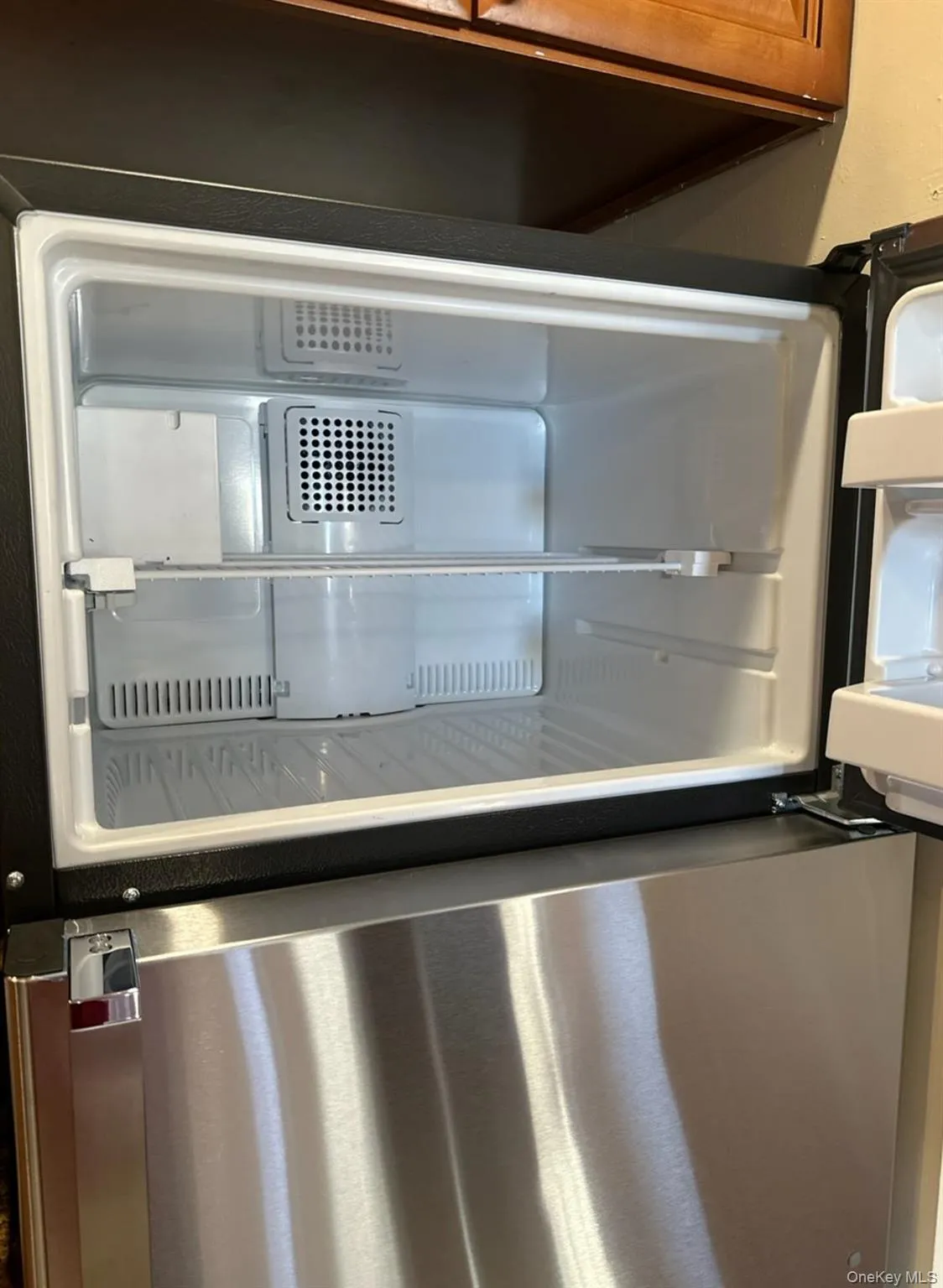 858 175th Street, New York, NY, 3 Bedrooms Bedrooms, 6 Rooms Rooms,1 BathroomBathrooms,Residential Lease,For Rent,175th,0,997975 858 175th Street, New York, NY, 3 Bedrooms Bedrooms, 6 Rooms Rooms,1 BathroomBathrooms,Residential Lease,For Rent,175th,0,997975