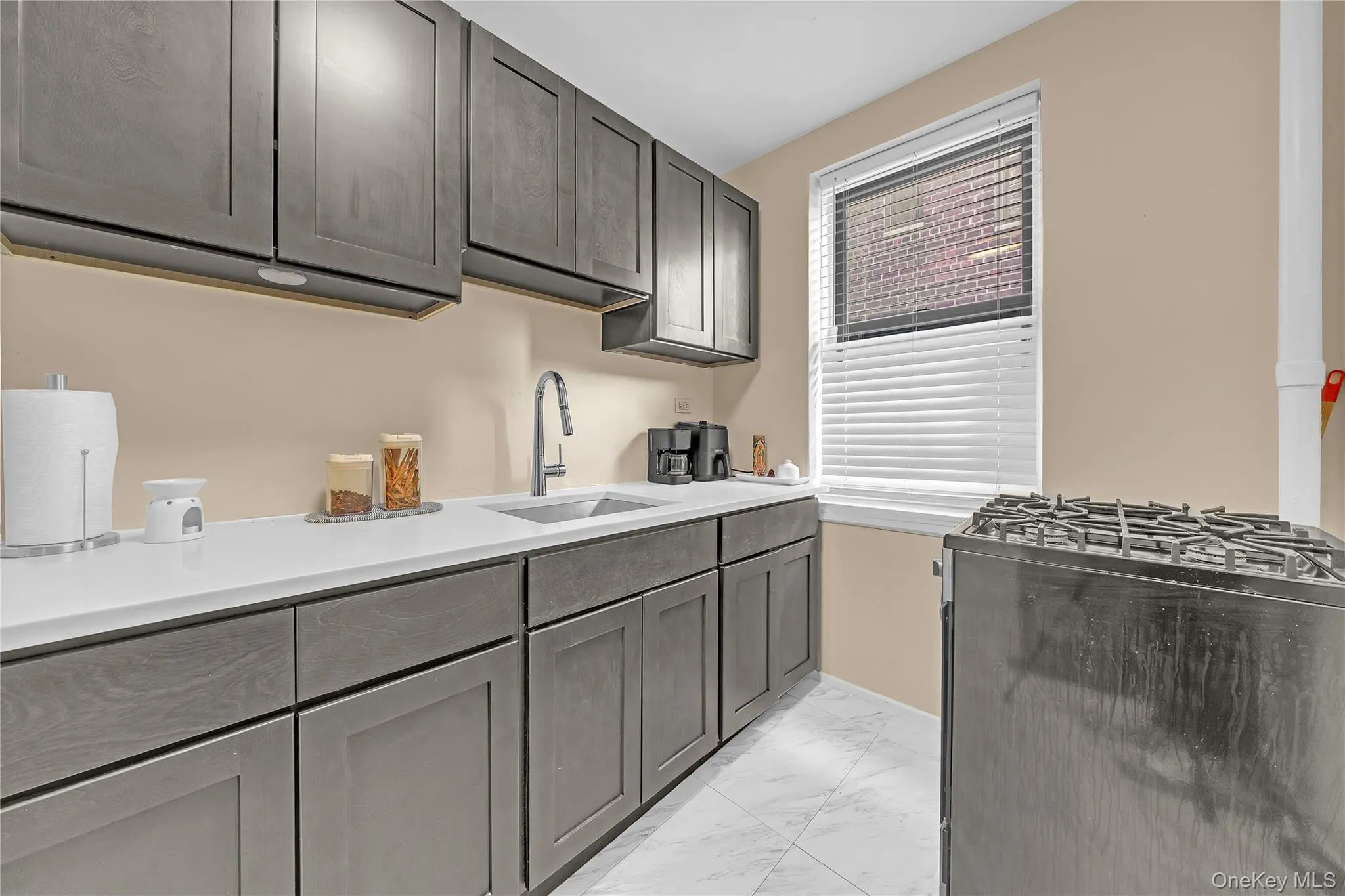 2830 Briggs Avenue, New York, NY, 2 Bedrooms Bedrooms, 5 Rooms Rooms,1 BathroomBathrooms,Residential Sale,For Rent,Briggs,0,997994 2830 Briggs Avenue, New York, NY, 2 Bedrooms Bedrooms, 5 Rooms Rooms,1 BathroomBathrooms,Residential Sale,For Rent,Briggs,0,997994