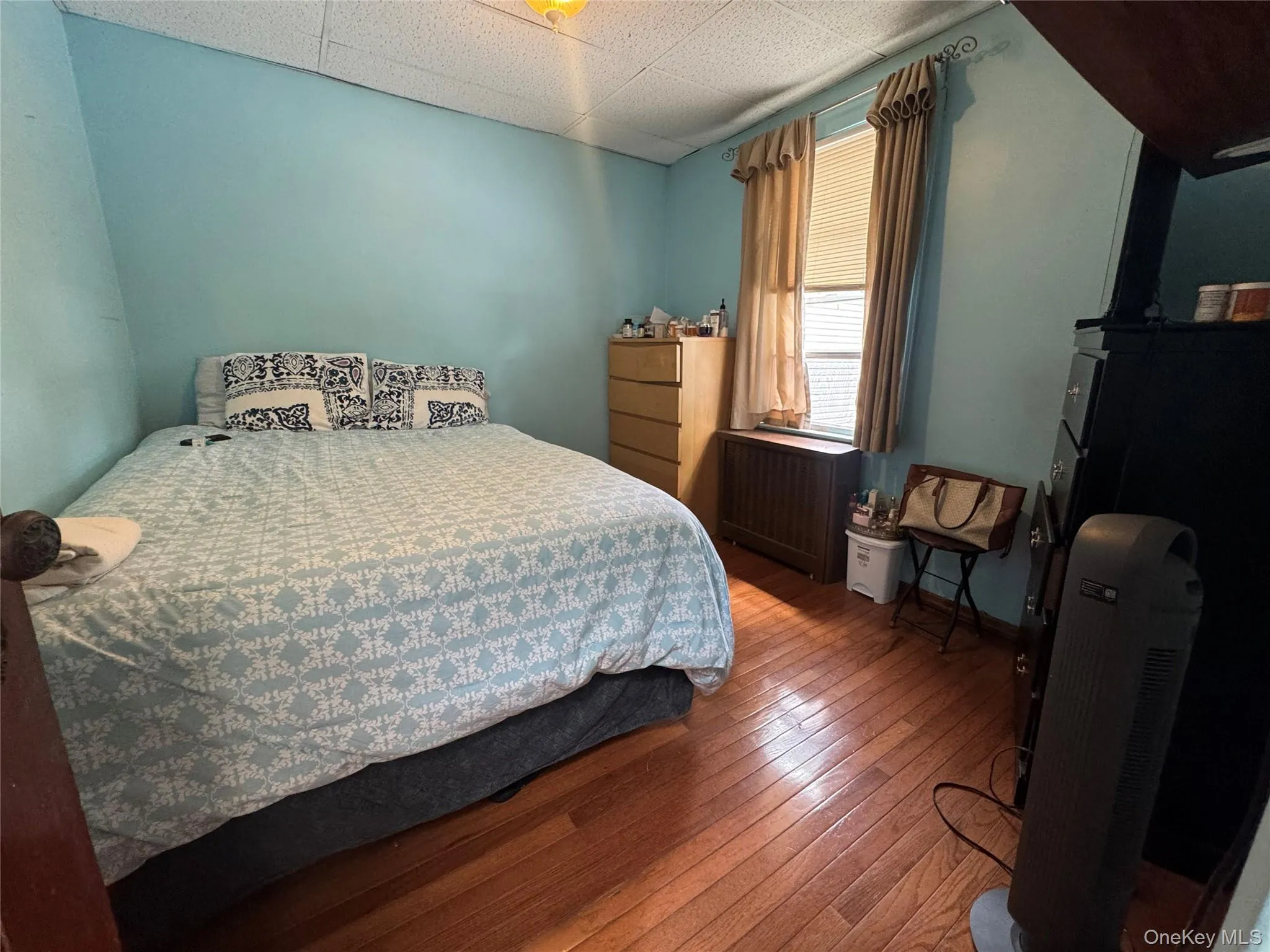 8058 88th Road, New York, NY, 3 Bedrooms Bedrooms, 6 Rooms Rooms,1 BathroomBathrooms,Residential,For Rent,88th,0,997998 8058 88th Road, New York, NY, 3 Bedrooms Bedrooms, 6 Rooms Rooms,1 BathroomBathrooms,Residential,For Rent,88th,0,997998