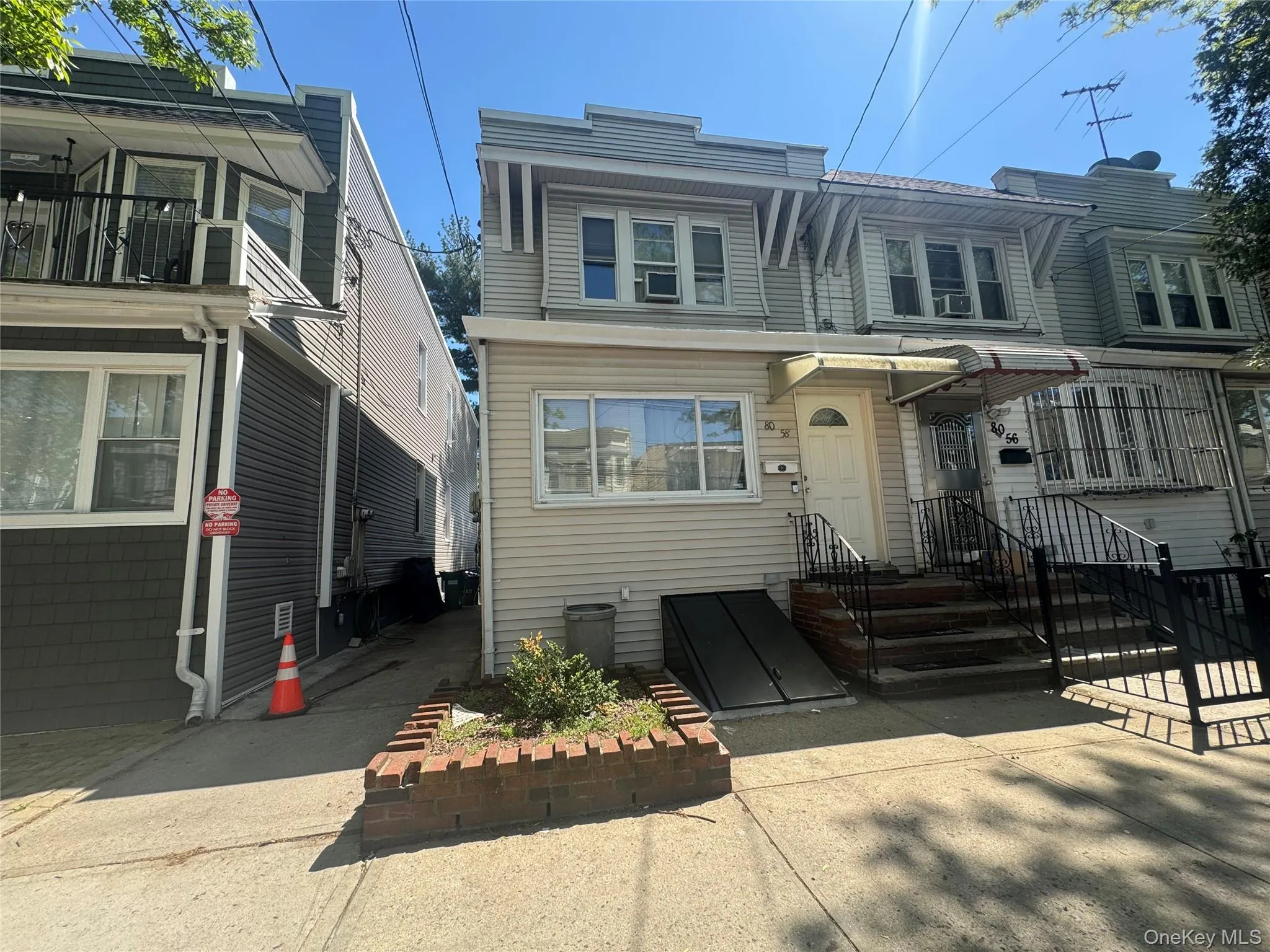 8058 88th Road, New York, NY, 3 Bedrooms Bedrooms, 6 Rooms Rooms,1 BathroomBathrooms,Residential,For Rent,88th,0,997998 8058 88th Road, New York, NY, 3 Bedrooms Bedrooms, 6 Rooms Rooms,1 BathroomBathrooms,Residential,For Rent,88th,0,997998