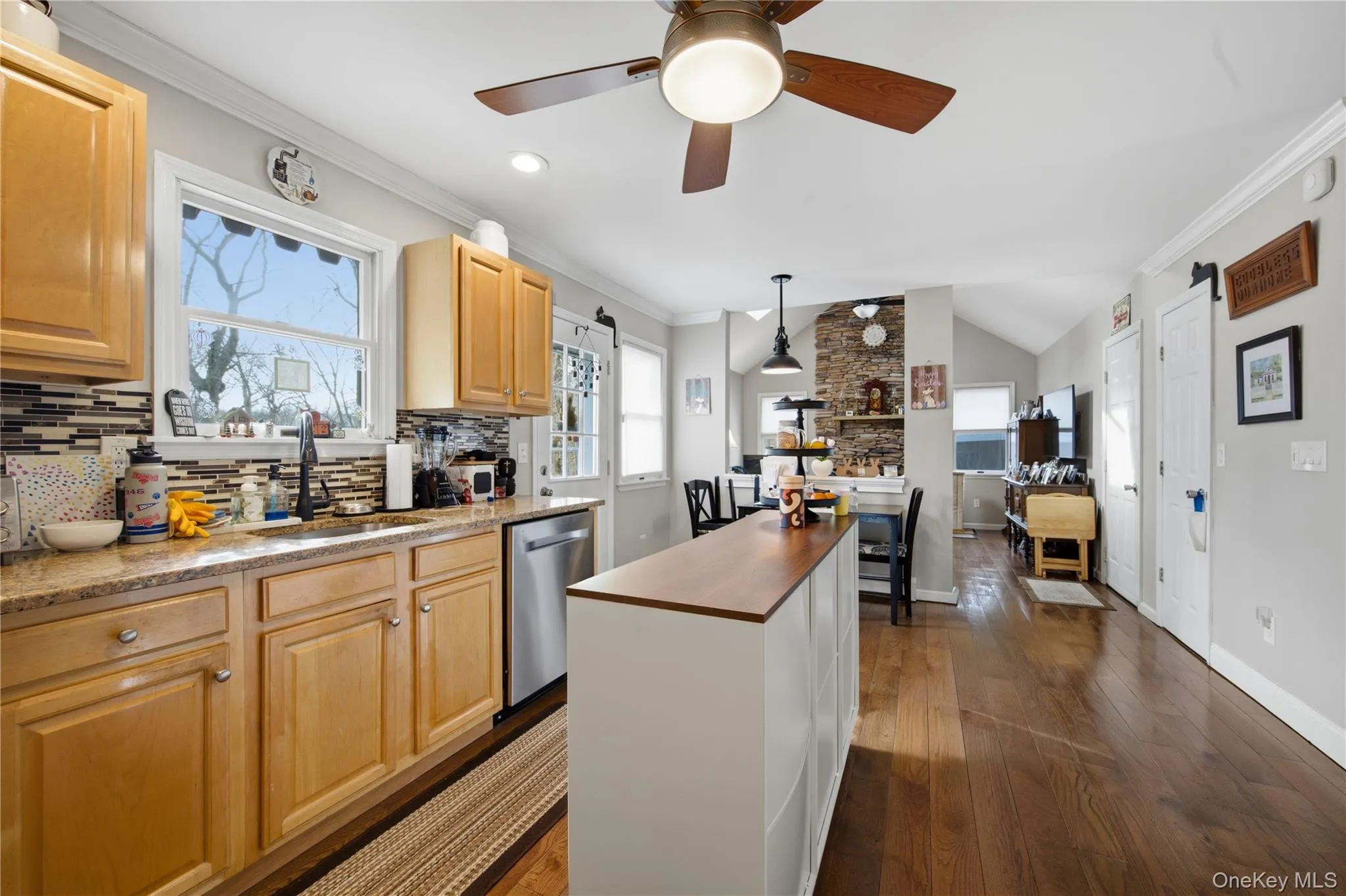 38 Elizabeth Drive, Riverhead, NY, 3 Bedrooms Bedrooms, 7 Rooms Rooms,3 BathroomsBathrooms,Residential,For Rent,Elizabeth,0,998001 38 Elizabeth Drive, Riverhead, NY, 3 Bedrooms Bedrooms, 7 Rooms Rooms,3 BathroomsBathrooms,Residential,For Rent,Elizabeth,0,998001