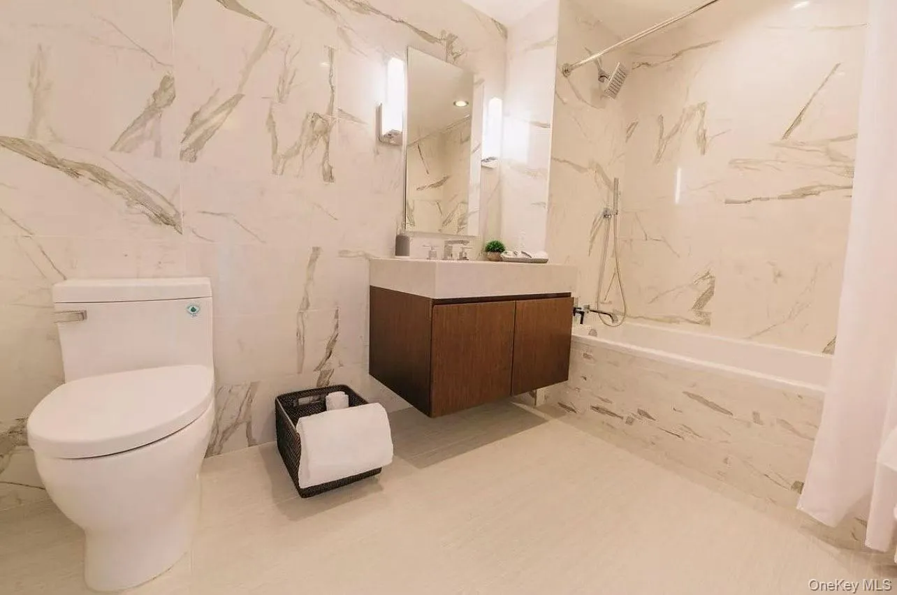 138-35 39th Avenue, New York, NY, 3 Bedrooms Bedrooms, 6 Rooms Rooms,3 BathroomsBathrooms,Residential,For Rent,39th,0,998008 138-35 39th Avenue, New York, NY, 3 Bedrooms Bedrooms, 6 Rooms Rooms,3 BathroomsBathrooms,Residential,For Rent,39th,0,998008