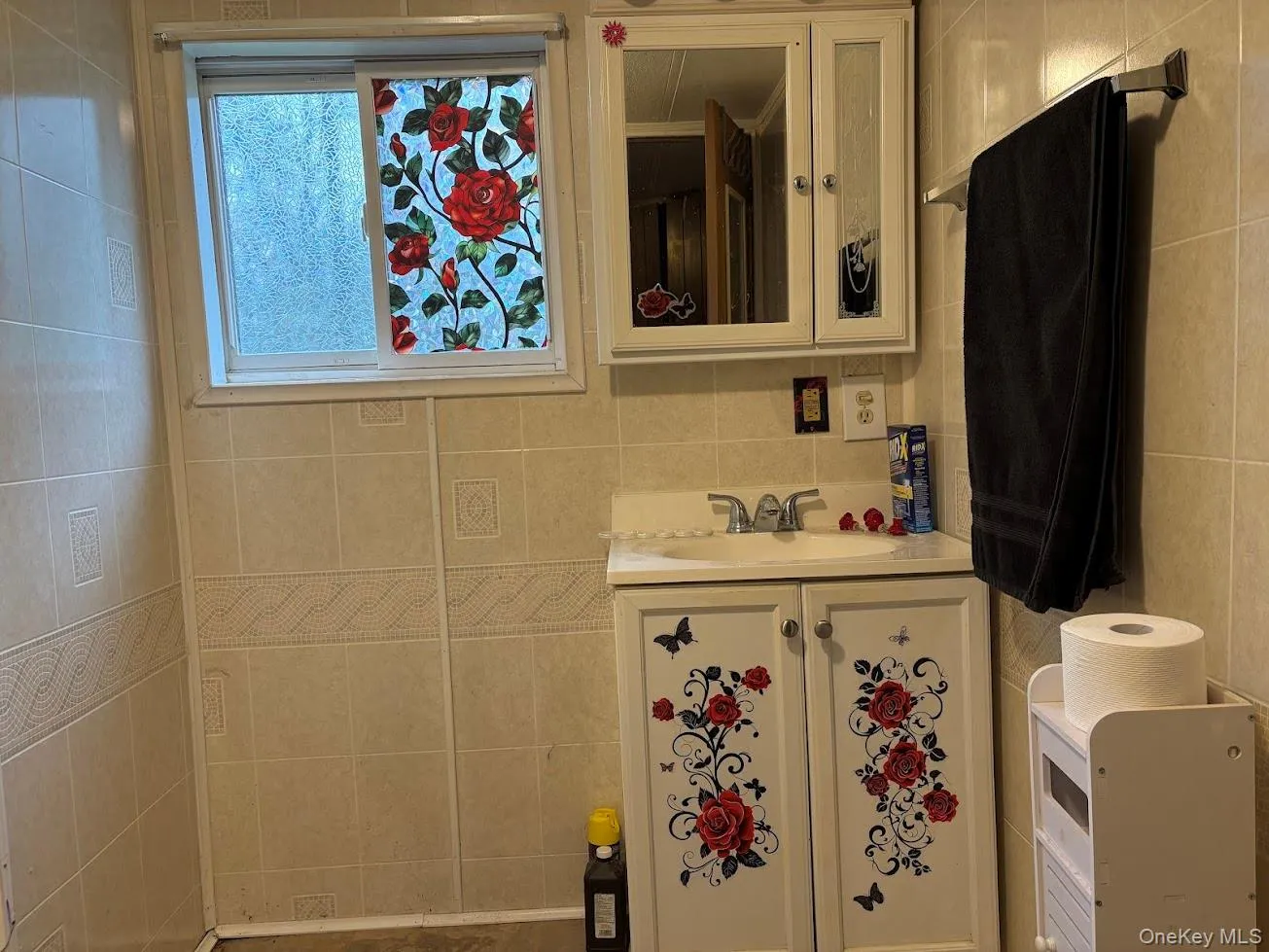 39 Hartung Road, Highland, NY, 3 Bedrooms Bedrooms, 6 Rooms Rooms,1 BathroomBathrooms,Residential,For Rent,Hartung,0,998011 39 Hartung Road, Highland, NY, 3 Bedrooms Bedrooms, 6 Rooms Rooms,1 BathroomBathrooms,Residential,For Rent,Hartung,0,998011