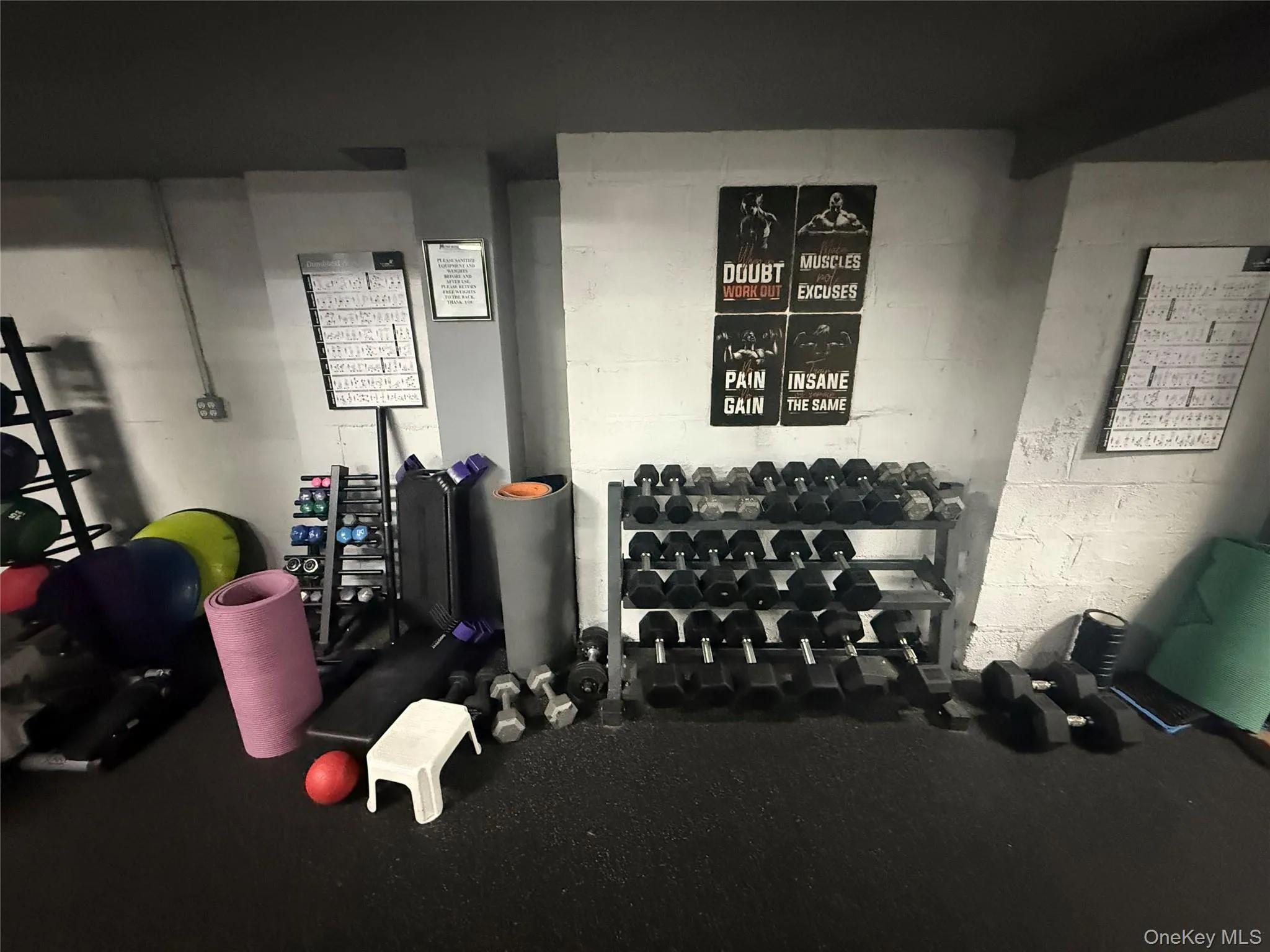 48-55 43rd Street, New York, NY, 1 Bedroom Bedrooms, 4 Rooms Rooms,1 BathroomBathrooms,Residential Lease,For Rent,43rd,0,998013 48-55 43rd Street, New York, NY, 1 Bedroom Bedrooms, 4 Rooms Rooms,1 BathroomBathrooms,Residential Lease,For Rent,43rd,0,998013