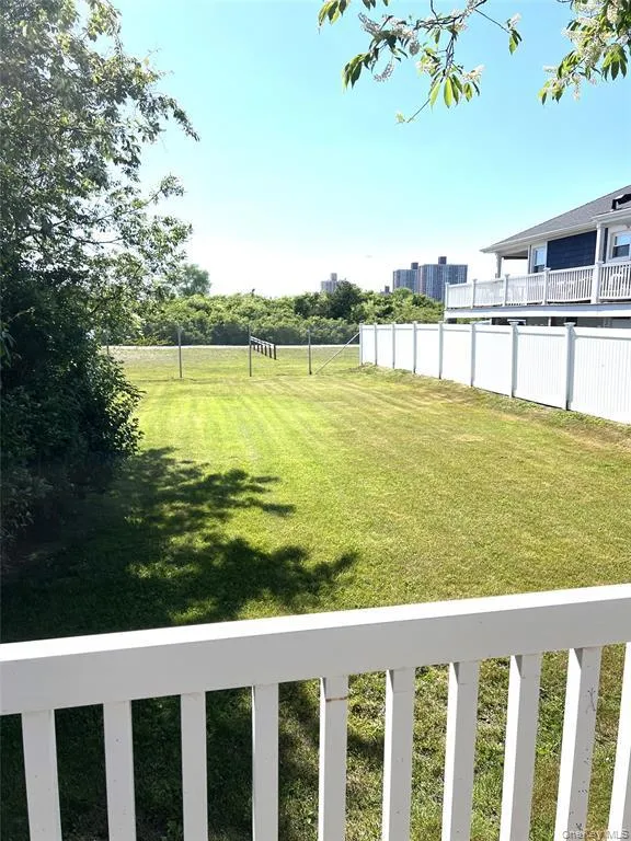 129 Flamingo Street, Hempstead, NY, 2 Bedrooms Bedrooms, 5 Rooms Rooms,2 BathroomsBathrooms,Residential Lease,For Rent,Flamingo,0,998027 129 Flamingo Street, Hempstead, NY, 2 Bedrooms Bedrooms, 5 Rooms Rooms,2 BathroomsBathrooms,Residential Lease,For Rent,Flamingo,0,998027
