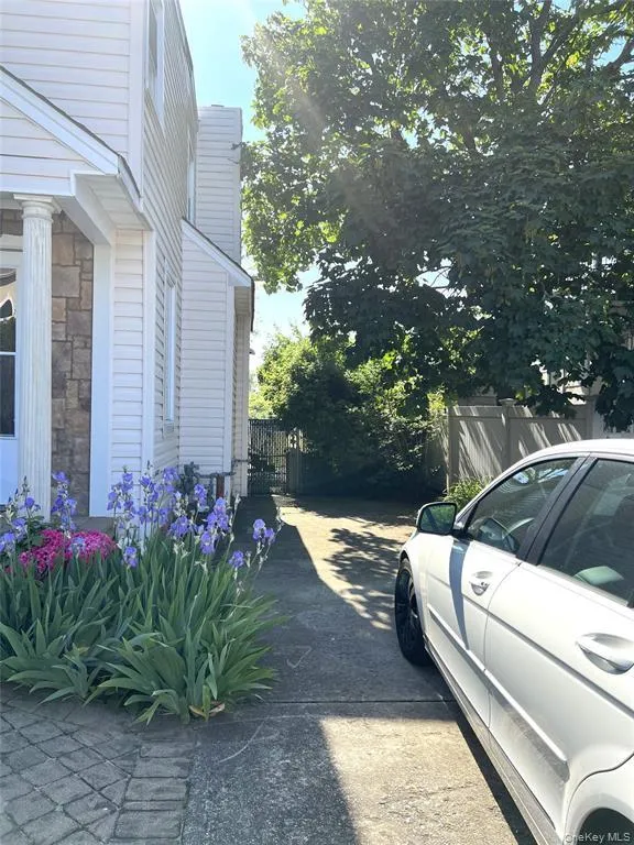 129 Flamingo Street, Hempstead, NY, 2 Bedrooms Bedrooms, 5 Rooms Rooms,2 BathroomsBathrooms,Residential Lease,For Rent,Flamingo,0,998027 129 Flamingo Street, Hempstead, NY, 2 Bedrooms Bedrooms, 5 Rooms Rooms,2 BathroomsBathrooms,Residential Lease,For Rent,Flamingo,0,998027