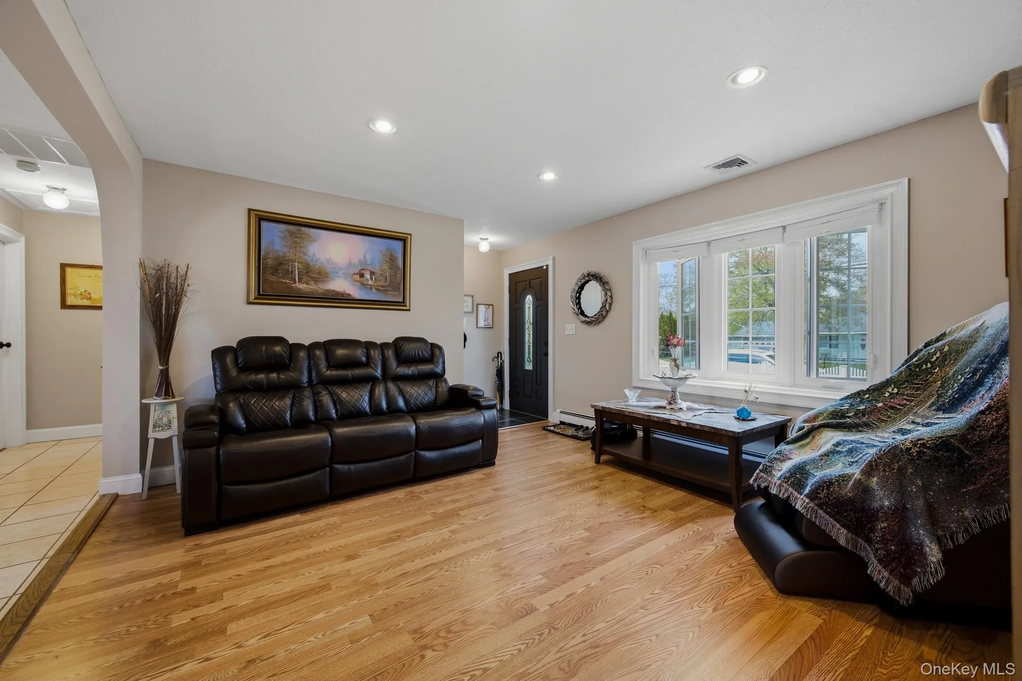 46 Lafayette Drive, Brookhaven, NY, 3 Bedrooms Bedrooms, 7 Rooms Rooms,2 BathroomsBathrooms,Residential,For Rent,Lafayette,0,998034 46 Lafayette Drive, Brookhaven, NY, 3 Bedrooms Bedrooms, 7 Rooms Rooms,2 BathroomsBathrooms,Residential,For Rent,Lafayette,0,998034