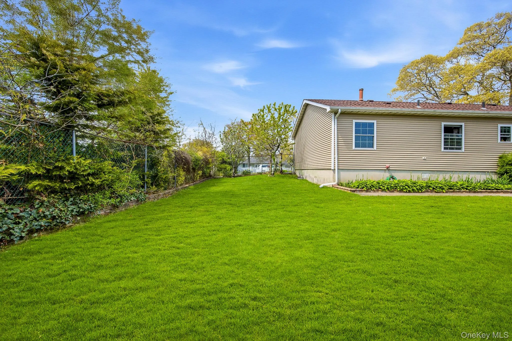 46 Lafayette Drive, Brookhaven, NY, 3 Bedrooms Bedrooms, 7 Rooms Rooms,2 BathroomsBathrooms,Residential,For Rent,Lafayette,0,998034 46 Lafayette Drive, Brookhaven, NY, 3 Bedrooms Bedrooms, 7 Rooms Rooms,2 BathroomsBathrooms,Residential,For Rent,Lafayette,0,998034