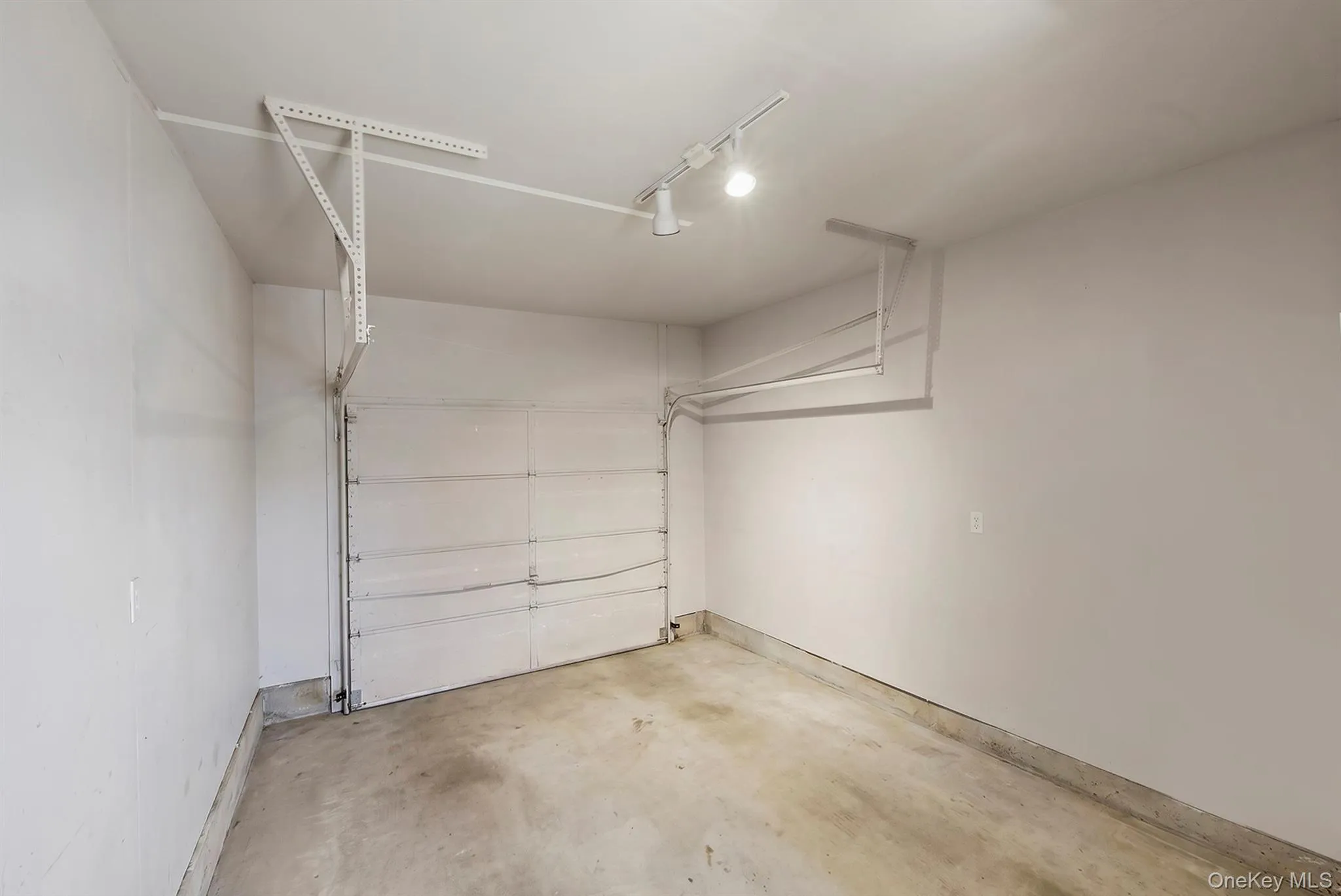 46 Lafayette Drive, Brookhaven, NY, 3 Bedrooms Bedrooms, 7 Rooms Rooms,2 BathroomsBathrooms,Residential,For Rent,Lafayette,0,998034 46 Lafayette Drive, Brookhaven, NY, 3 Bedrooms Bedrooms, 7 Rooms Rooms,2 BathroomsBathrooms,Residential,For Rent,Lafayette,0,998034