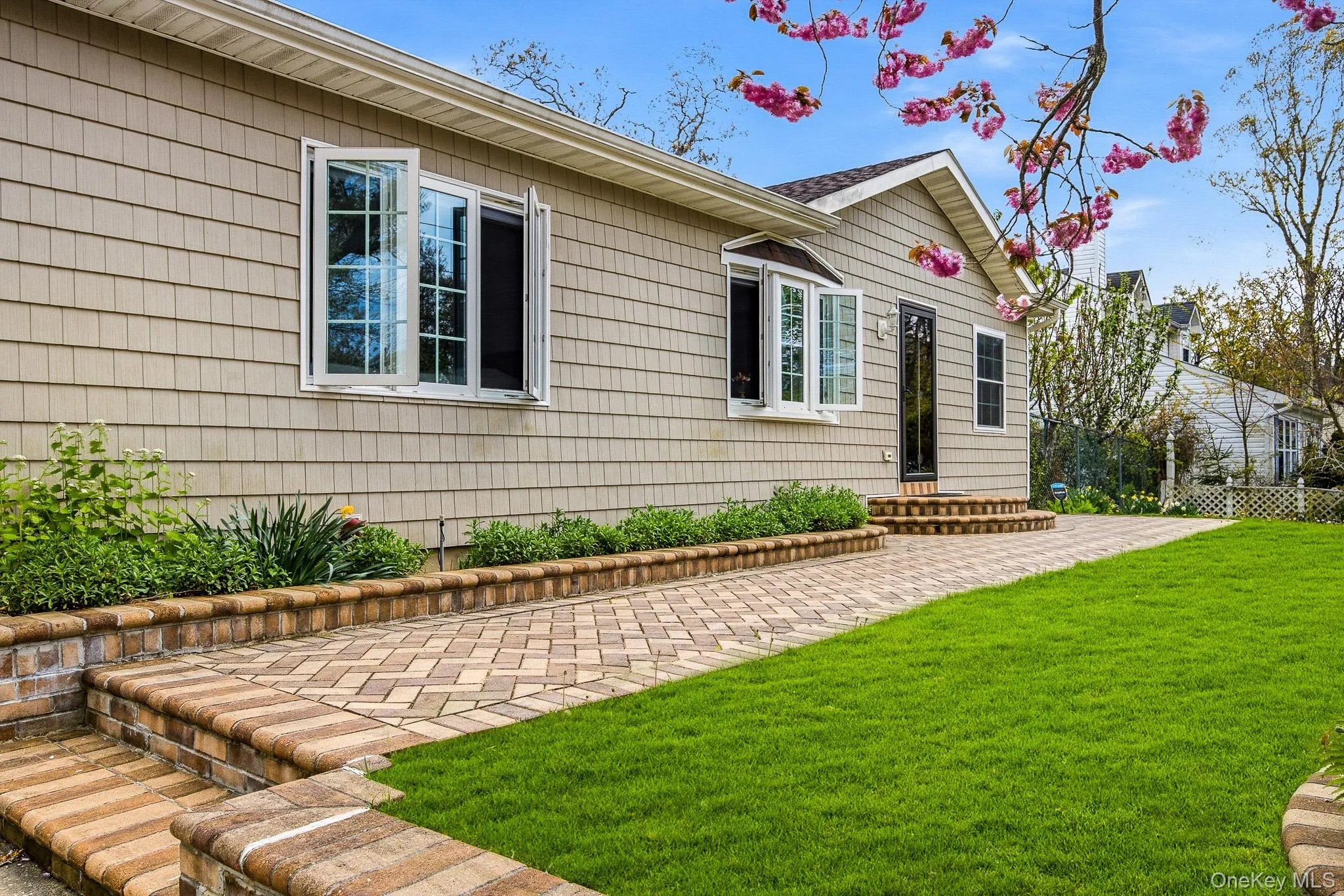 46 Lafayette Drive, Brookhaven, NY, 3 Bedrooms Bedrooms, 7 Rooms Rooms,2 BathroomsBathrooms,Residential,For Rent,Lafayette,0,998034 46 Lafayette Drive, Brookhaven, NY, 3 Bedrooms Bedrooms, 7 Rooms Rooms,2 BathroomsBathrooms,Residential,For Rent,Lafayette,0,998034