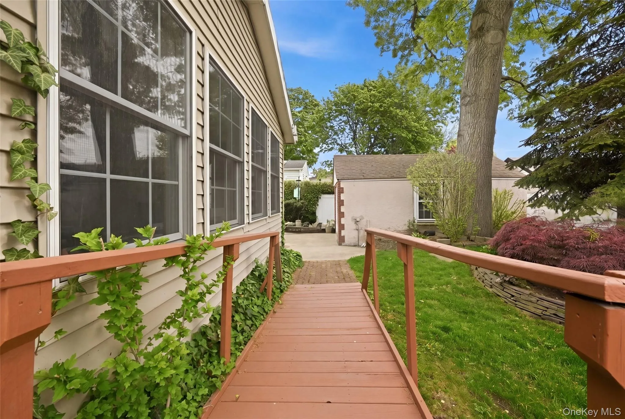 333 Jackson Avenue, Hempstead, NY, 3 Bedrooms Bedrooms, 7 Rooms Rooms,1 BathroomBathrooms,Residential Sale,For Rent,Jackson,0,998046 333 Jackson Avenue, Hempstead, NY, 3 Bedrooms Bedrooms, 7 Rooms Rooms,1 BathroomBathrooms,Residential Sale,For Rent,Jackson,0,998046