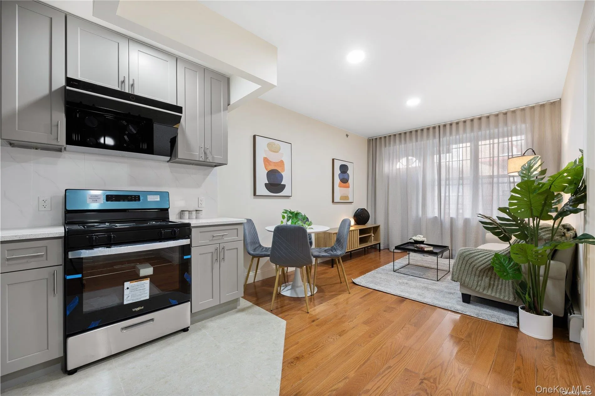 141-15 Cherry Avenue, New York, NY, 2 Bedrooms Bedrooms, 5 Rooms Rooms,2 BathroomsBathrooms,Residential,For Rent,Cherry,0,998053 141-15 Cherry Avenue, New York, NY, 2 Bedrooms Bedrooms, 5 Rooms Rooms,2 BathroomsBathrooms,Residential,For Rent,Cherry,0,998053