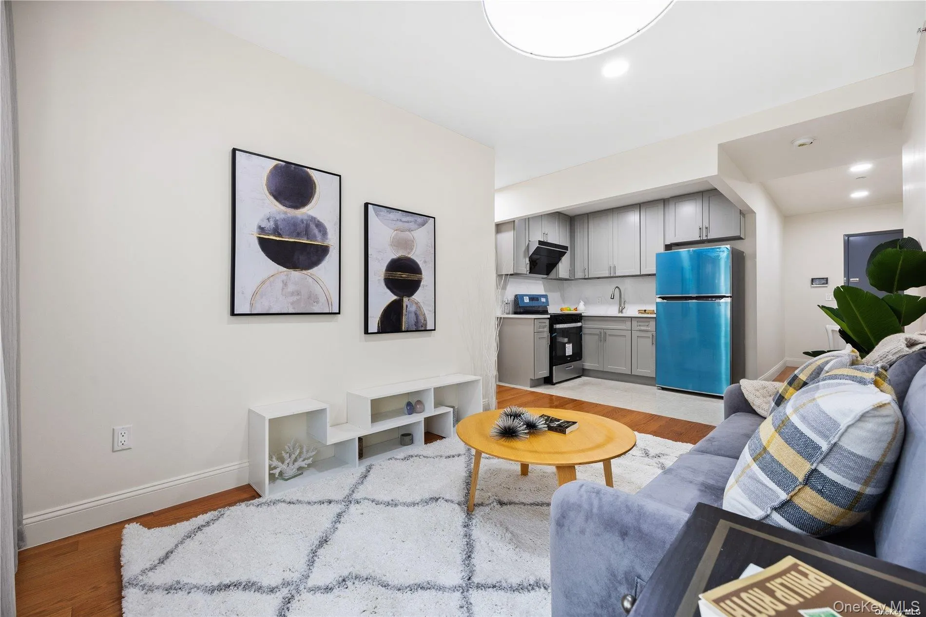 141-15 Cherry Avenue, New York, NY, 2 Bedrooms Bedrooms, 5 Rooms Rooms,2 BathroomsBathrooms,Residential,For Rent,Cherry,0,998053 141-15 Cherry Avenue, New York, NY, 2 Bedrooms Bedrooms, 5 Rooms Rooms,2 BathroomsBathrooms,Residential,For Rent,Cherry,0,998053