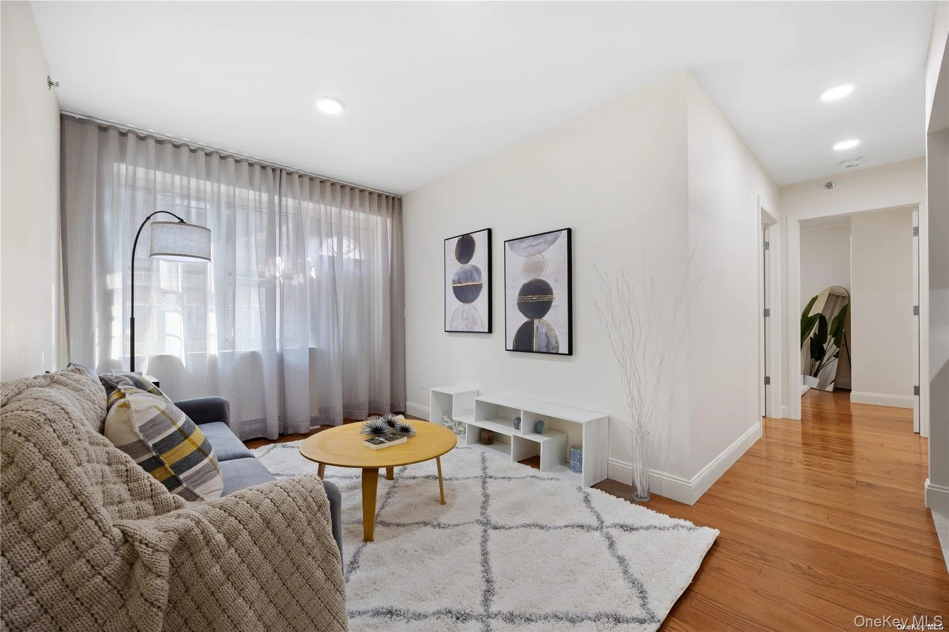 141-15 Cherry Avenue, New York, NY, 2 Bedrooms Bedrooms, 5 Rooms Rooms,2 BathroomsBathrooms,Residential,For Rent,Cherry,0,998053 141-15 Cherry Avenue, New York, NY, 2 Bedrooms Bedrooms, 5 Rooms Rooms,2 BathroomsBathrooms,Residential,For Rent,Cherry,0,998053