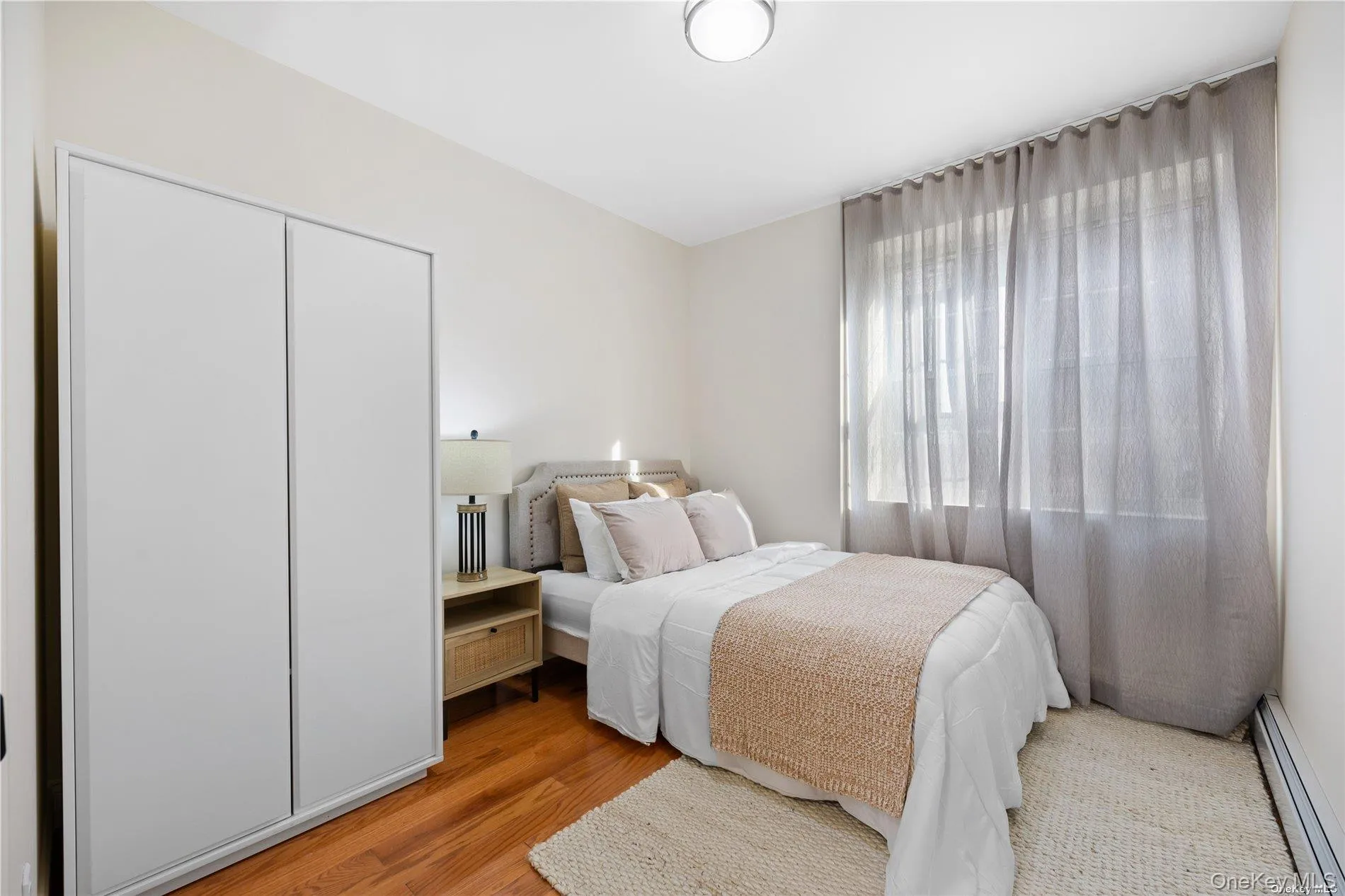 141-15 Cherry Avenue, New York, NY, 2 Bedrooms Bedrooms, 5 Rooms Rooms,2 BathroomsBathrooms,Residential,For Rent,Cherry,0,998053 141-15 Cherry Avenue, New York, NY, 2 Bedrooms Bedrooms, 5 Rooms Rooms,2 BathroomsBathrooms,Residential,For Rent,Cherry,0,998053