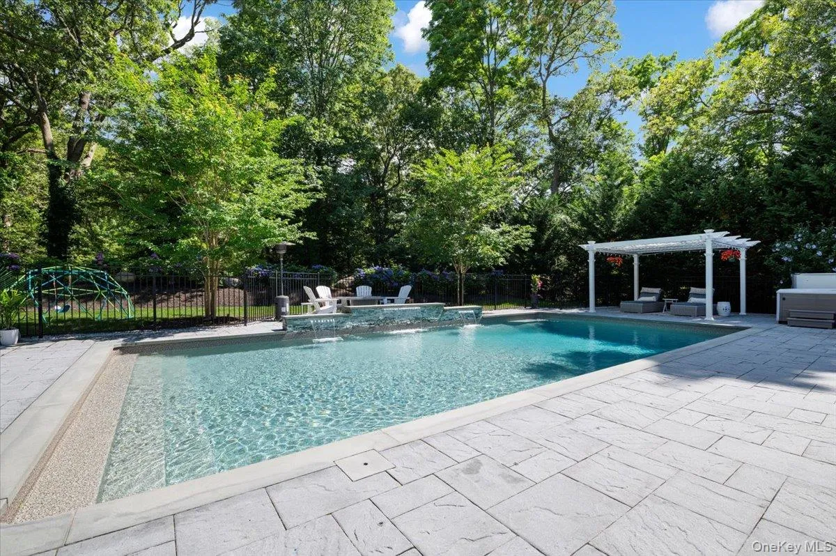 8 Rochelle Lane, Smithtown, NY, 4 Bedrooms Bedrooms, 13 Rooms Rooms,2 BathroomsBathrooms,Residential,For Rent,Rochelle,0,998058 8 Rochelle Lane, Smithtown, NY, 4 Bedrooms Bedrooms, 13 Rooms Rooms,2 BathroomsBathrooms,Residential,For Rent,Rochelle,0,998058