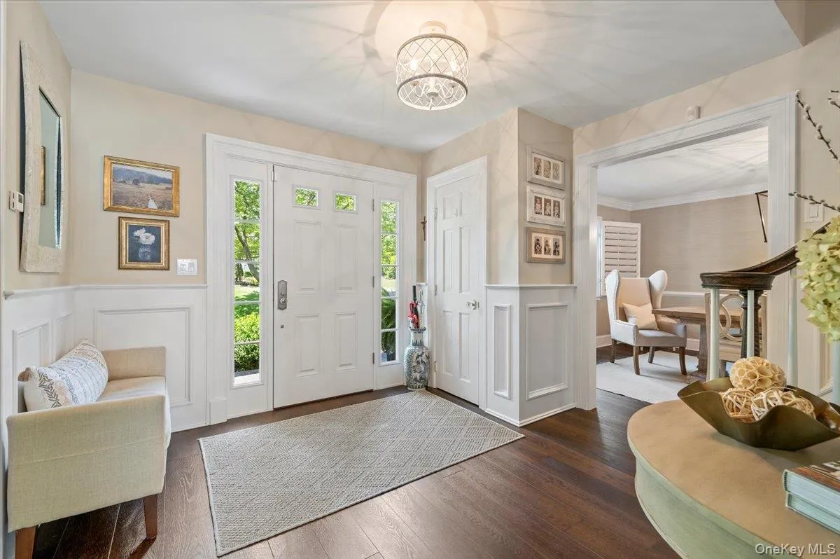 8 Rochelle Lane, Smithtown, NY, 4 Bedrooms Bedrooms, 13 Rooms Rooms,2 BathroomsBathrooms,Residential,For Rent,Rochelle,0,998058 8 Rochelle Lane, Smithtown, NY, 4 Bedrooms Bedrooms, 13 Rooms Rooms,2 BathroomsBathrooms,Residential,For Rent,Rochelle,0,998058