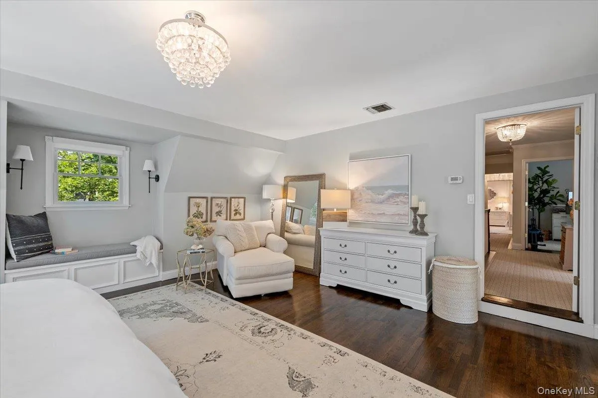 8 Rochelle Lane, Smithtown, NY, 4 Bedrooms Bedrooms, 13 Rooms Rooms,2 BathroomsBathrooms,Residential,For Rent,Rochelle,0,998058 8 Rochelle Lane, Smithtown, NY, 4 Bedrooms Bedrooms, 13 Rooms Rooms,2 BathroomsBathrooms,Residential,For Rent,Rochelle,0,998058