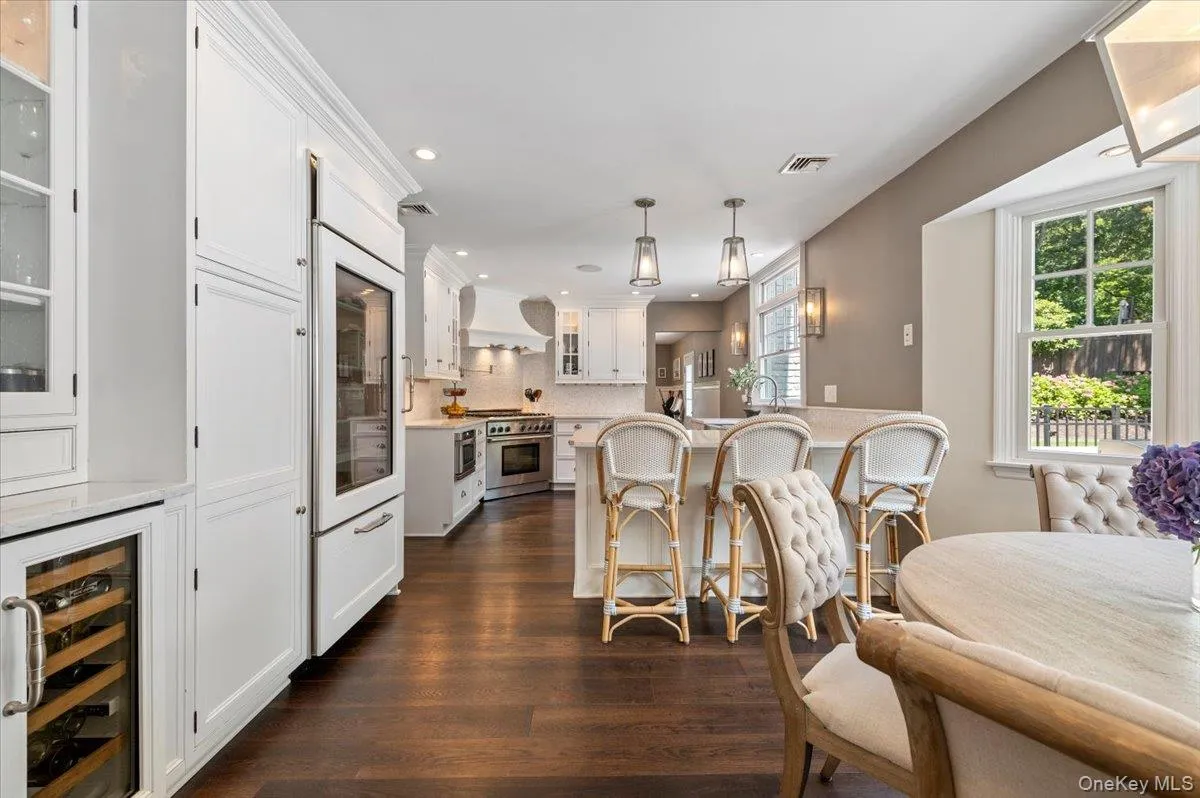 8 Rochelle Lane, Smithtown, NY, 4 Bedrooms Bedrooms, 13 Rooms Rooms,2 BathroomsBathrooms,Residential,For Rent,Rochelle,0,998058 8 Rochelle Lane, Smithtown, NY, 4 Bedrooms Bedrooms, 13 Rooms Rooms,2 BathroomsBathrooms,Residential,For Rent,Rochelle,0,998058