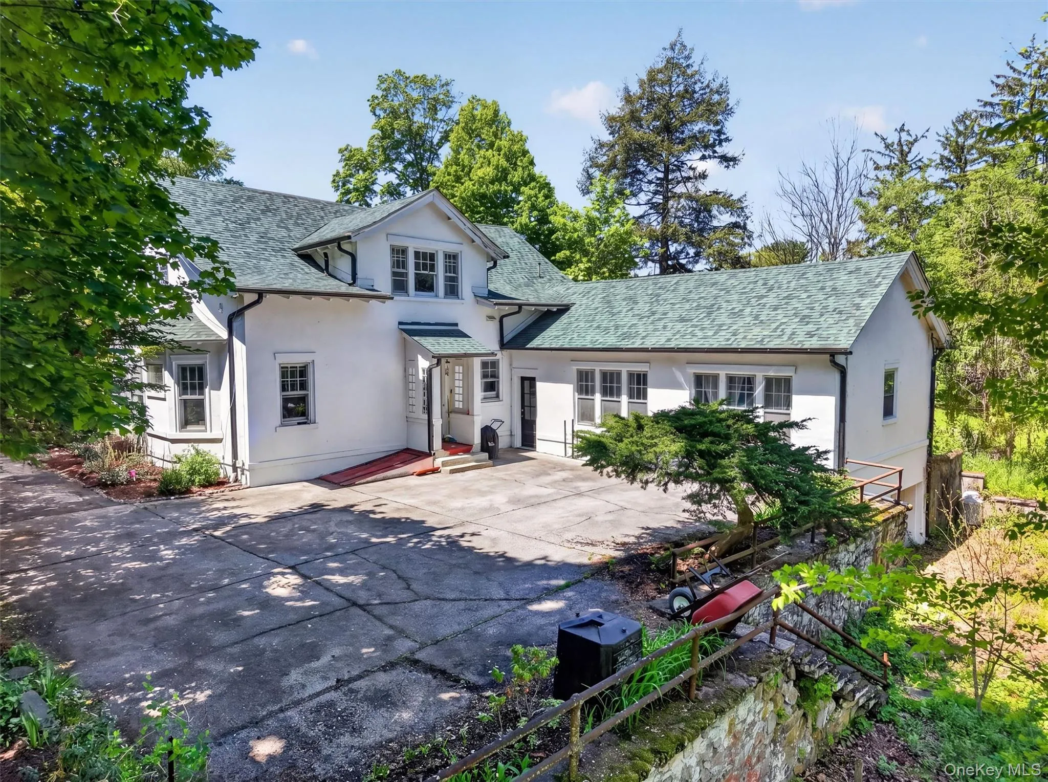 96 Hooker Avenue, Poughkeepsie, NY, 4 Bedrooms Bedrooms, 10 Rooms Rooms,4 BathroomsBathrooms,Residential Sale,For Rent,Hooker,0,998059 96 Hooker Avenue, Poughkeepsie, NY, 4 Bedrooms Bedrooms, 10 Rooms Rooms,4 BathroomsBathrooms,Residential Sale,For Rent,Hooker,0,998059