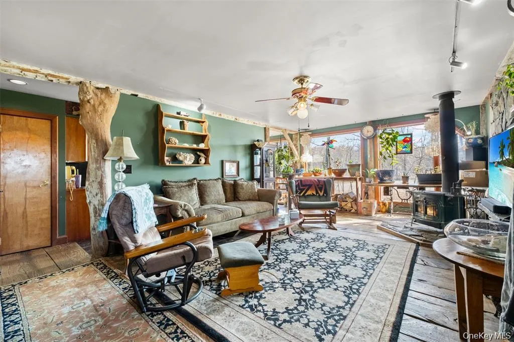 86 State Route 32, New Paltz, NY, 3 Bedrooms Bedrooms, 9 Rooms Rooms,2 BathroomsBathrooms,Residential Sale,For Rent,State Route 32,0,998076 86 State Route 32, New Paltz, NY, 3 Bedrooms Bedrooms, 9 Rooms Rooms,2 BathroomsBathrooms,Residential Sale,For Rent,State Route 32,0,998076