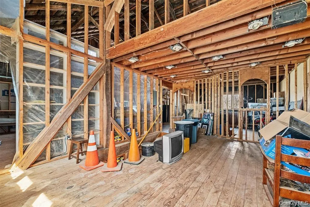 86 State Route 32, New Paltz, NY, 3 Bedrooms Bedrooms, 9 Rooms Rooms,2 BathroomsBathrooms,Residential Sale,For Rent,State Route 32,0,998076 86 State Route 32, New Paltz, NY, 3 Bedrooms Bedrooms, 9 Rooms Rooms,2 BathroomsBathrooms,Residential Sale,For Rent,State Route 32,0,998076