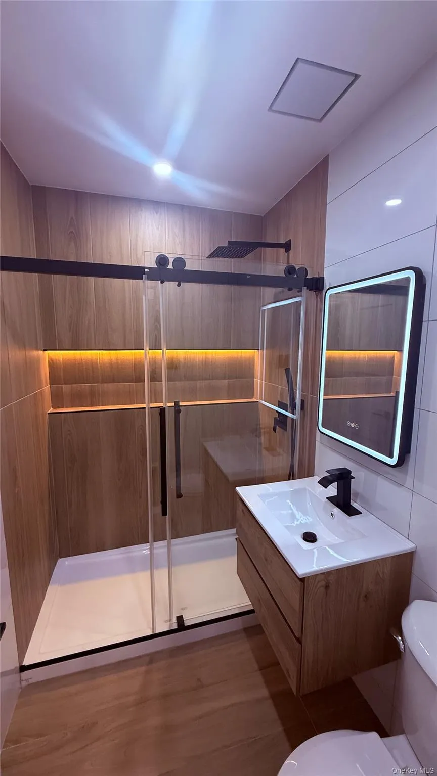 665 Thwaites Place, New York, NY, 2 Bedrooms Bedrooms, 4 Rooms Rooms,1 BathroomBathrooms,Residential,For Rent,Thwaites,0,998079 665 Thwaites Place, New York, NY, 2 Bedrooms Bedrooms, 4 Rooms Rooms,1 BathroomBathrooms,Residential,For Rent,Thwaites,0,998079