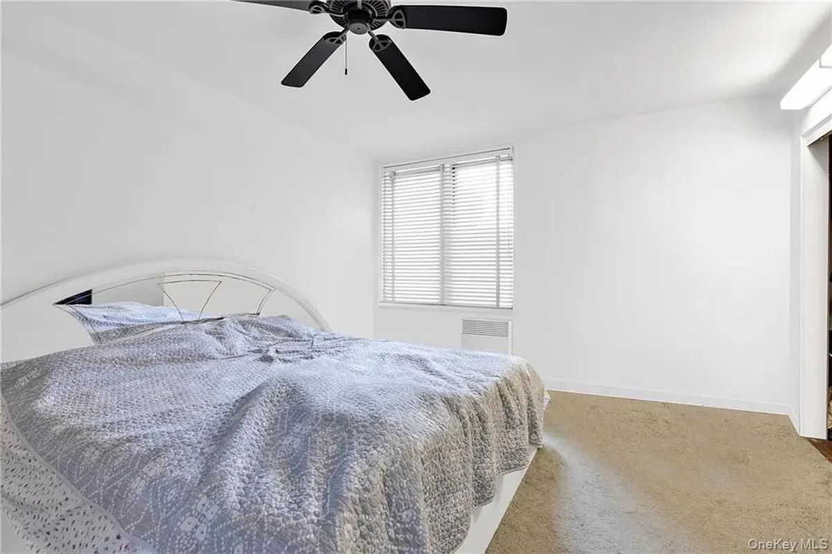 2580 Ocean Parkway, New York, NY, 2 Bedrooms Bedrooms, 4 Rooms Rooms,1 BathroomBathrooms,Residential,For Rent,Ocean,0,998082 2580 Ocean Parkway, New York, NY, 2 Bedrooms Bedrooms, 4 Rooms Rooms,1 BathroomBathrooms,Residential,For Rent,Ocean,0,998082