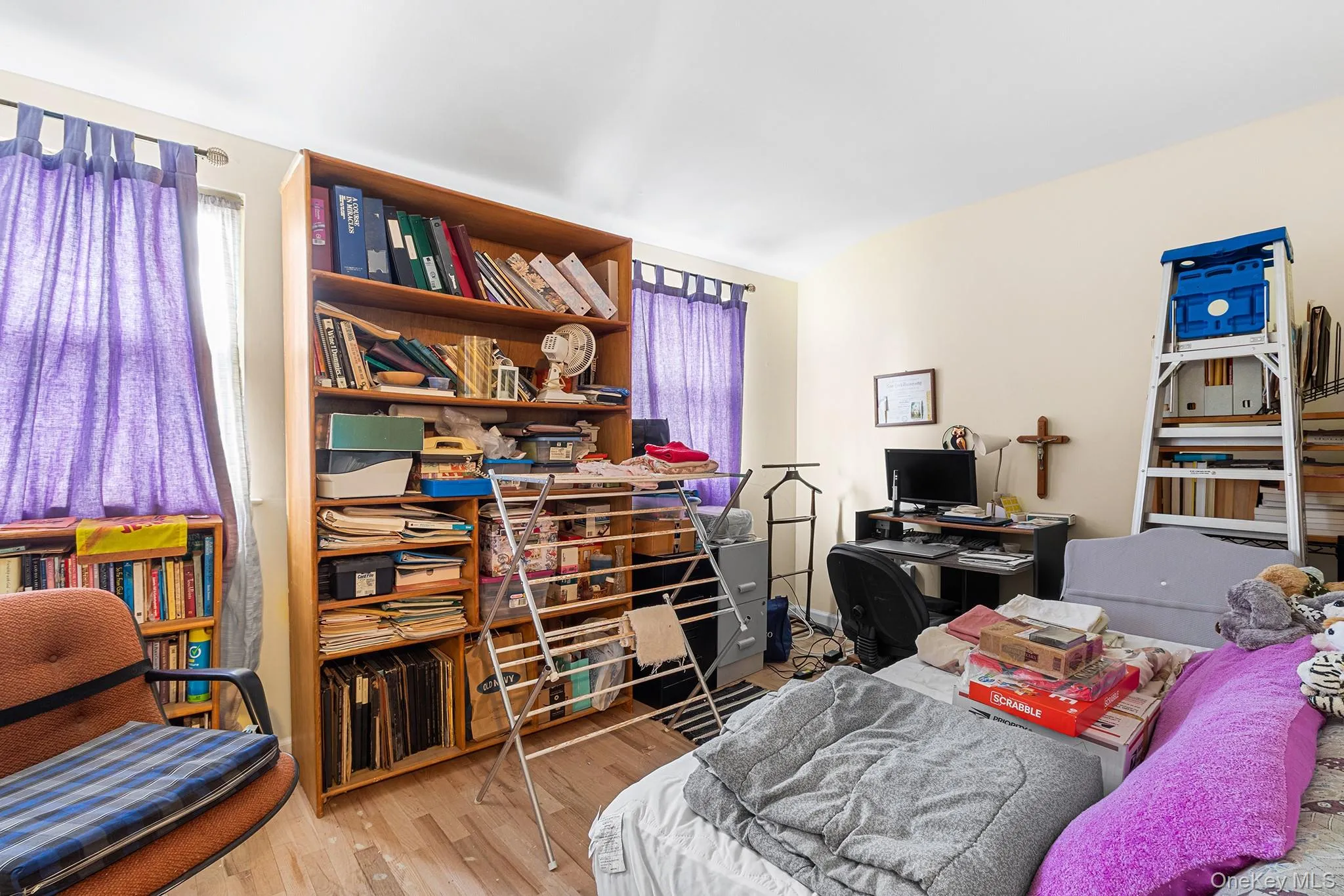 12239 Long Street, New York, NY, 3 Bedrooms Bedrooms, 6 Rooms Rooms,1 BathroomBathrooms,Residential,For Rent,Long,0,998085 12239 Long Street, New York, NY, 3 Bedrooms Bedrooms, 6 Rooms Rooms,1 BathroomBathrooms,Residential,For Rent,Long,0,998085