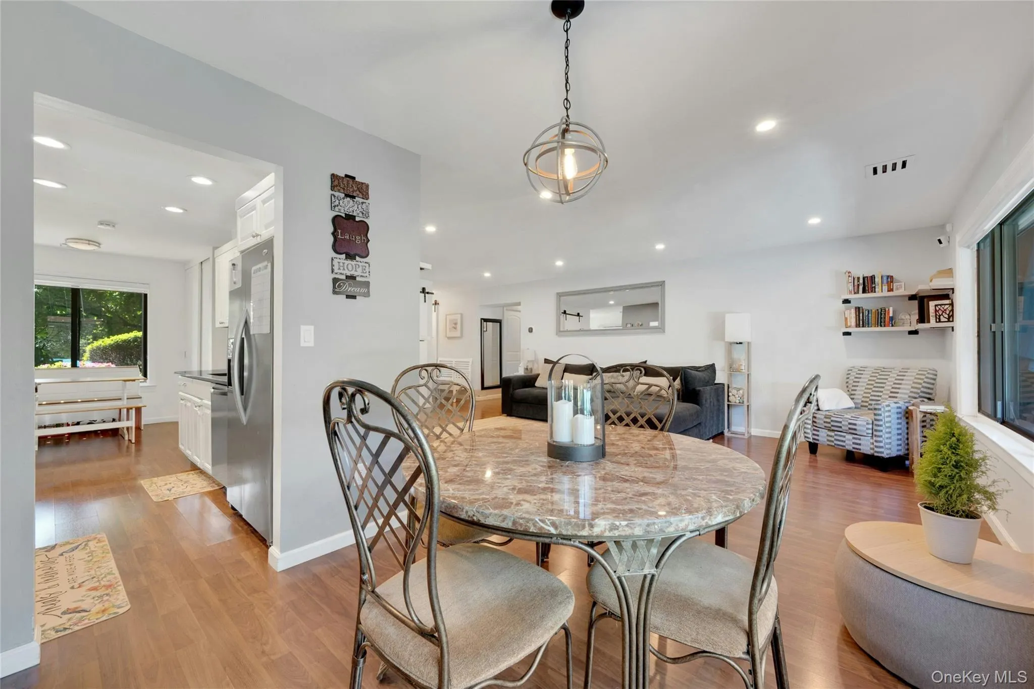 267 Martling Avenue, Greenburgh, NY, 2 Bedrooms Bedrooms, 6 Rooms Rooms,2 BathroomsBathrooms,Residential,For Rent,Martling,0,998086 267 Martling Avenue, Greenburgh, NY, 2 Bedrooms Bedrooms, 6 Rooms Rooms,2 BathroomsBathrooms,Residential,For Rent,Martling,0,998086