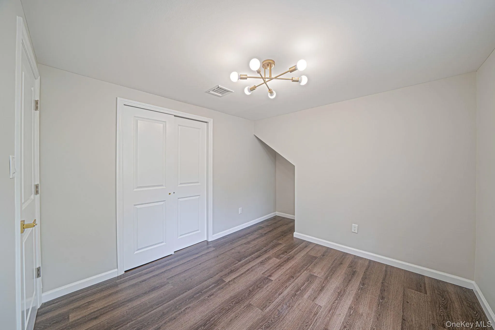 317 Haven Avenue, Brookhaven, NY, 4 Bedrooms Bedrooms, 9 Rooms Rooms,2 BathroomsBathrooms,Residential,For Rent,Haven,0,998087 317 Haven Avenue, Brookhaven, NY, 4 Bedrooms Bedrooms, 9 Rooms Rooms,2 BathroomsBathrooms,Residential,For Rent,Haven,0,998087
