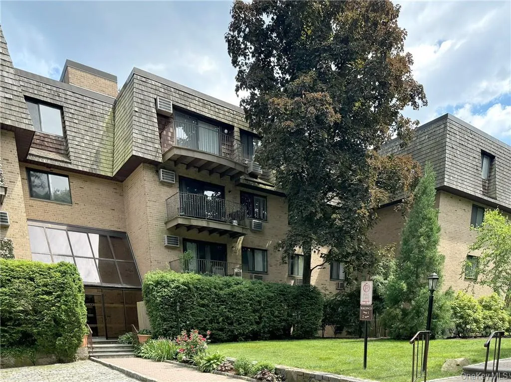 500 Central Park Avenue, Scarsdale, NY, 2 Bedrooms Bedrooms, ,2 BathroomsBathrooms,Residential Lease,For Rent,Central Park,0,998090 500 Central Park Avenue, Scarsdale, NY, 2 Bedrooms Bedrooms, ,2 BathroomsBathrooms,Residential Lease,For Rent,Central Park,0,998090