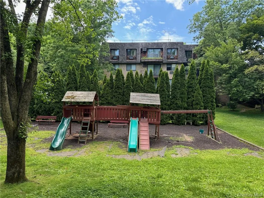 500 Central Park Avenue, Scarsdale, NY, 2 Bedrooms Bedrooms, ,2 BathroomsBathrooms,Residential Lease,For Rent,Central Park,0,998090 500 Central Park Avenue, Scarsdale, NY, 2 Bedrooms Bedrooms, ,2 BathroomsBathrooms,Residential Lease,For Rent,Central Park,0,998090
