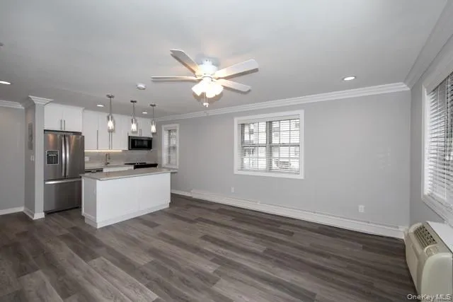 07 Spinningwheel Road, Oyster Bay, NY, 1 Bedroom Bedrooms, 4 Rooms Rooms,1 BathroomBathrooms,Residential Lease,For Rent,Spinningwheel,0,998092 07 Spinningwheel Road, Oyster Bay, NY, 1 Bedroom Bedrooms, 4 Rooms Rooms,1 BathroomBathrooms,Residential Lease,For Rent,Spinningwheel,0,998092