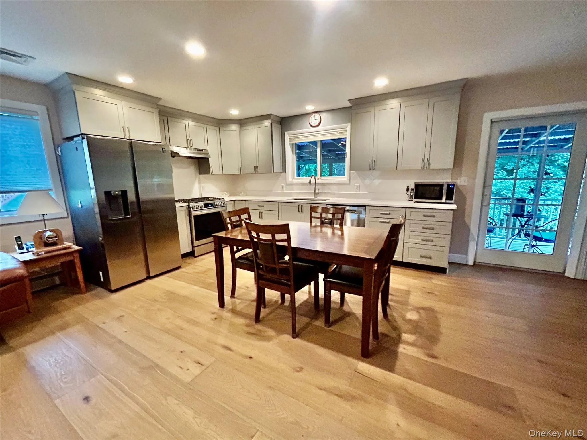 Designer Kitchen fixtures and features. Designer Kitchen fixtures and features.