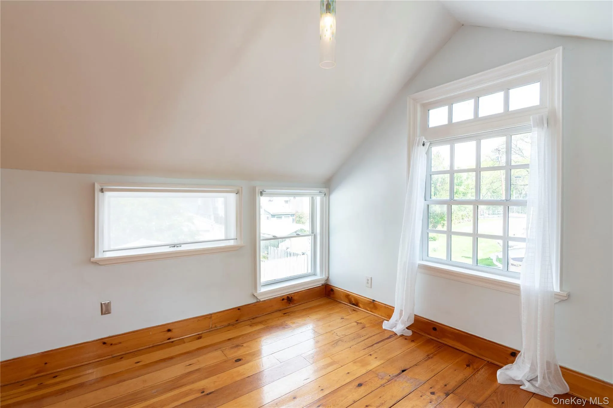 15 Charles, Rhinebeck, NY, 3 Bedrooms Bedrooms, 5 Rooms Rooms,2 BathroomsBathrooms,Residential Sale,For Rent,Charles,0,998103 15 Charles, Rhinebeck, NY, 3 Bedrooms Bedrooms, 5 Rooms Rooms,2 BathroomsBathrooms,Residential Sale,For Rent,Charles,0,998103