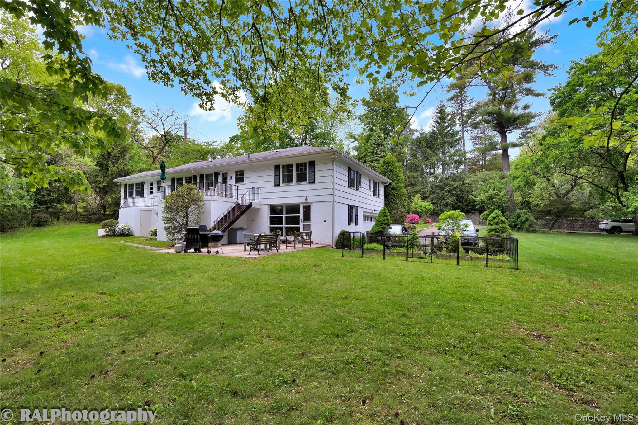 2 Bonnie Briar Lane, Mamaroneck, NY, 4 Bedrooms Bedrooms, 9 Rooms Rooms,5 BathroomsBathrooms,Residential,For Rent,Bonnie Briar,0,998110 2 Bonnie Briar Lane, Mamaroneck, NY, 4 Bedrooms Bedrooms, 9 Rooms Rooms,5 BathroomsBathrooms,Residential,For Rent,Bonnie Briar,0,998110